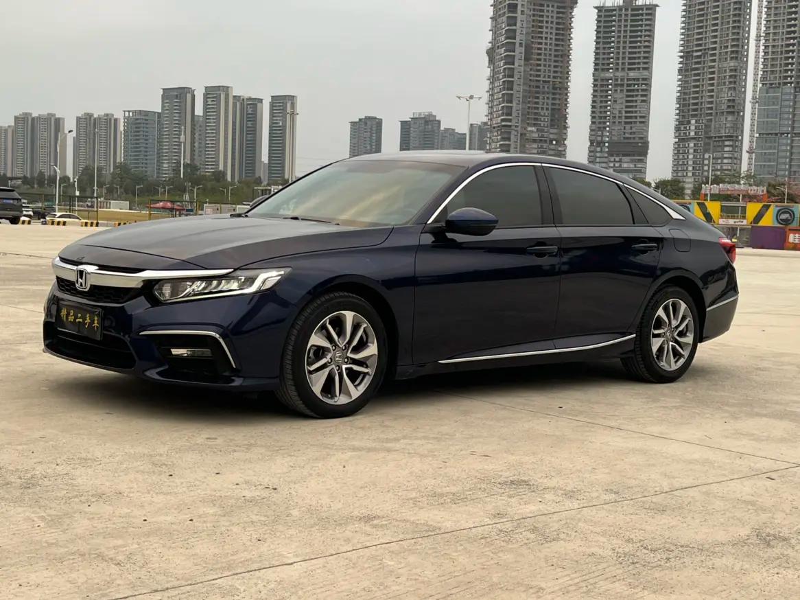Honda Inspire 2021 г. 60115 км.