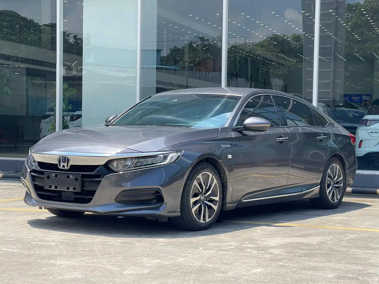 Honda Accord 2021 г. 110000 км.
