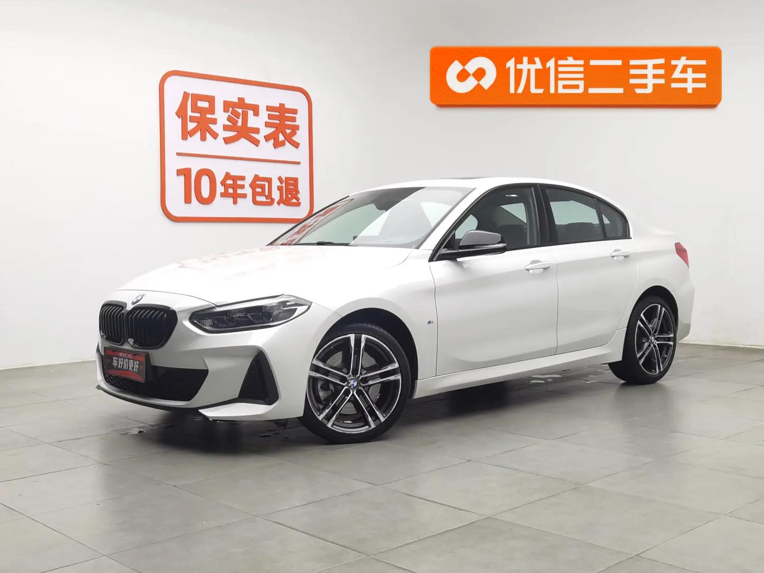 BMW 1 Series 2022 г. 93548 км.