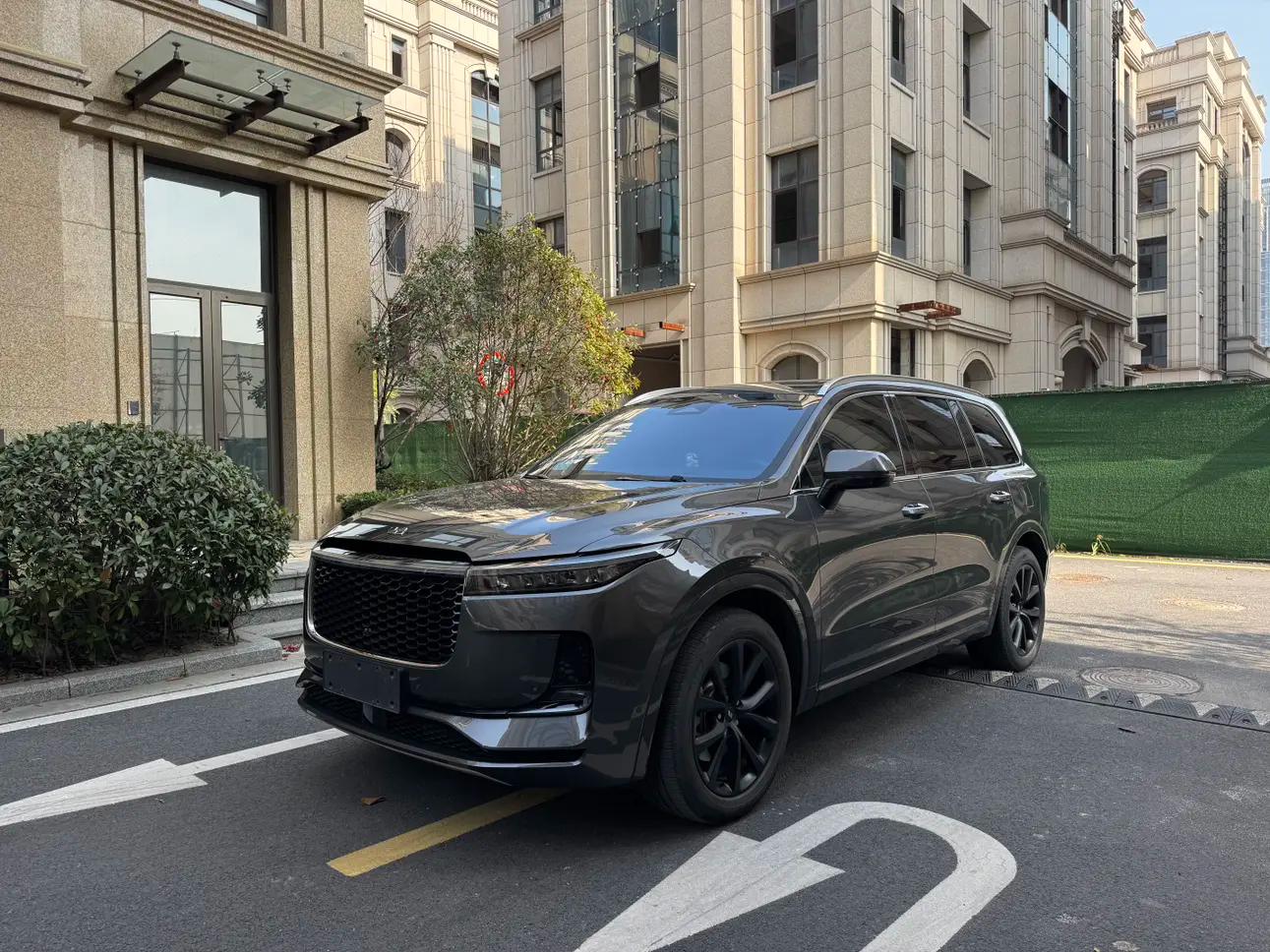 Lixiang ONE 2021 г. 97409 км.