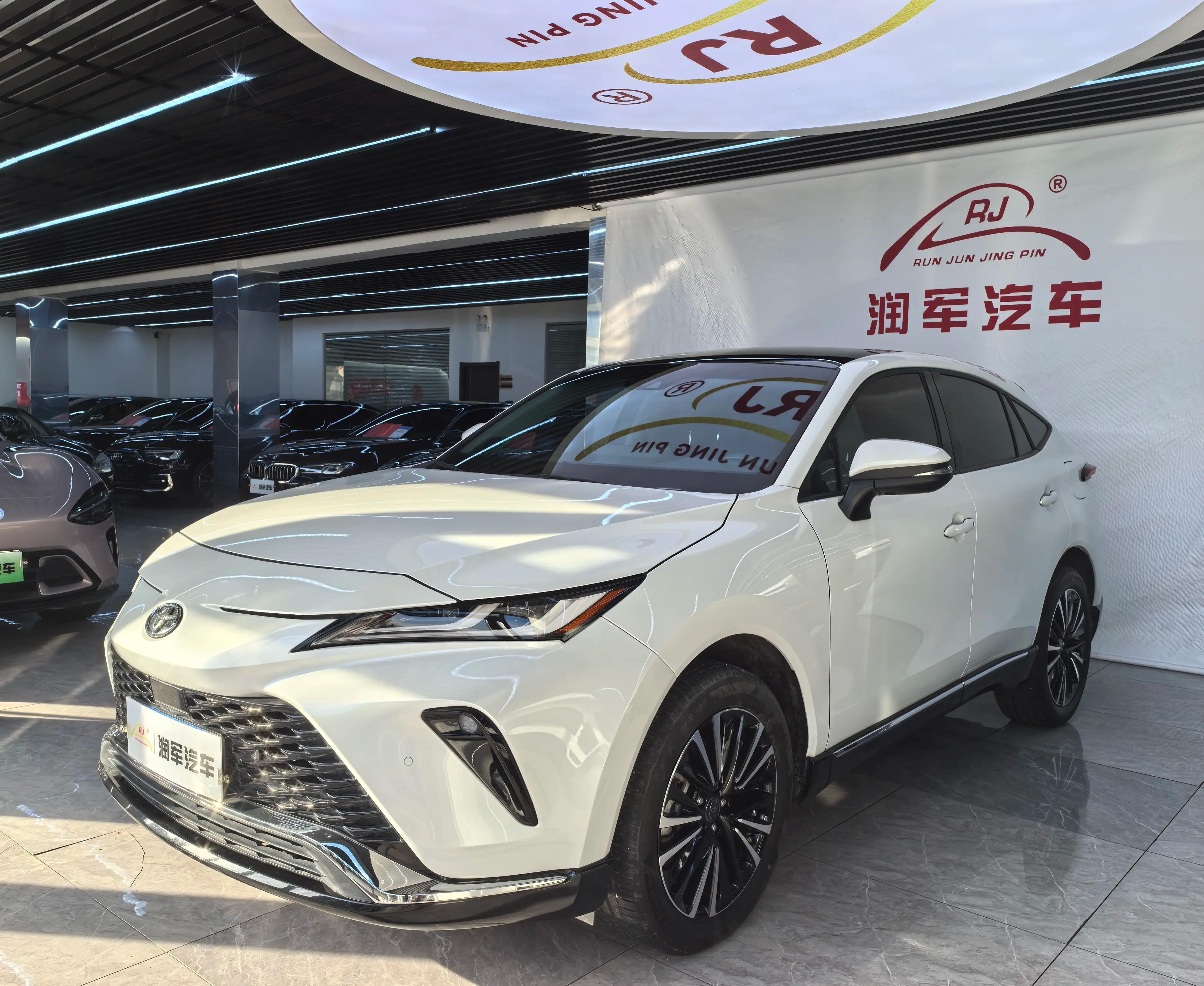 Toyota Venza 2023 г. 39888 км.