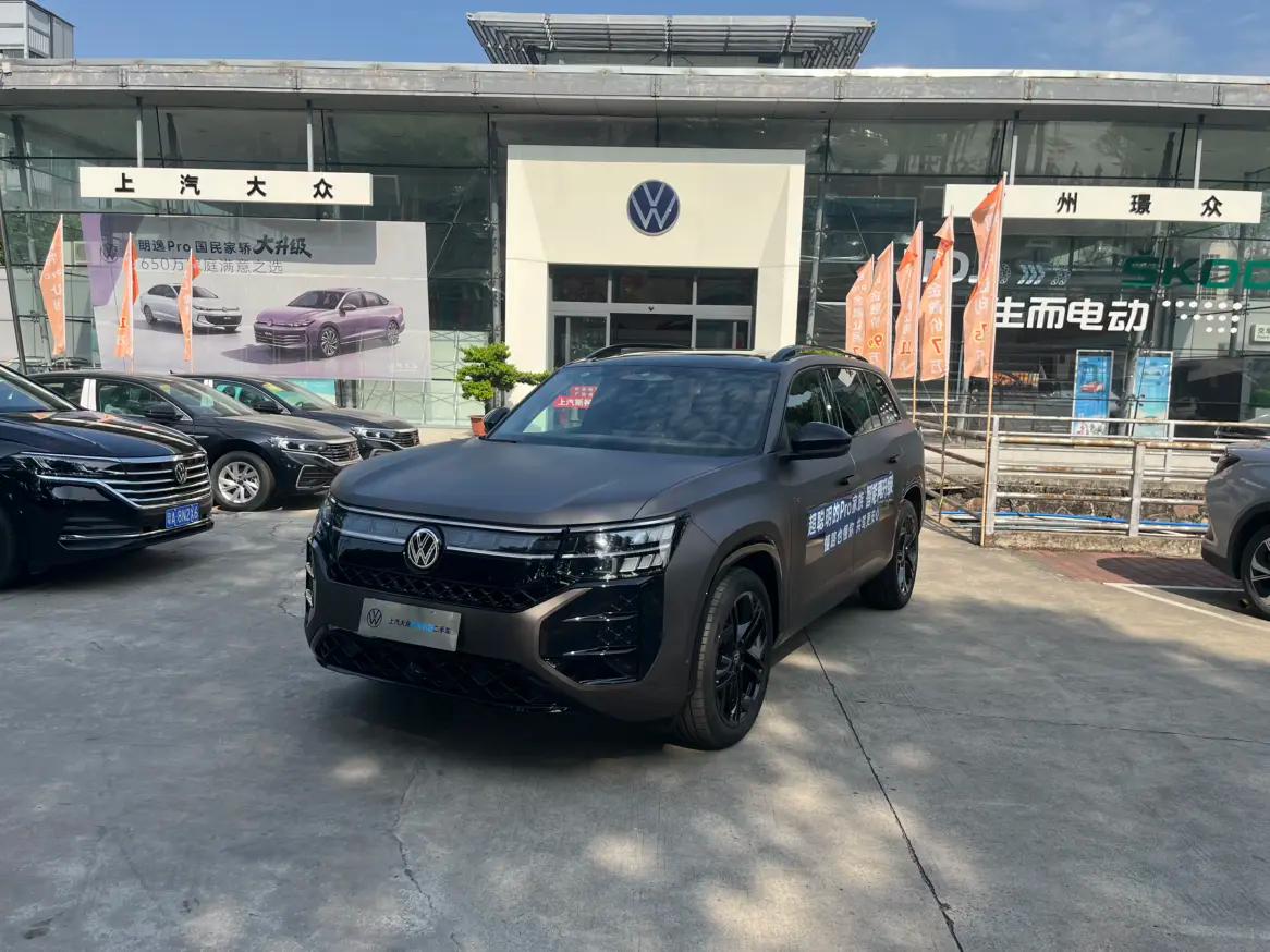 Volkswagen Teramont 2025 г. 2138 км.