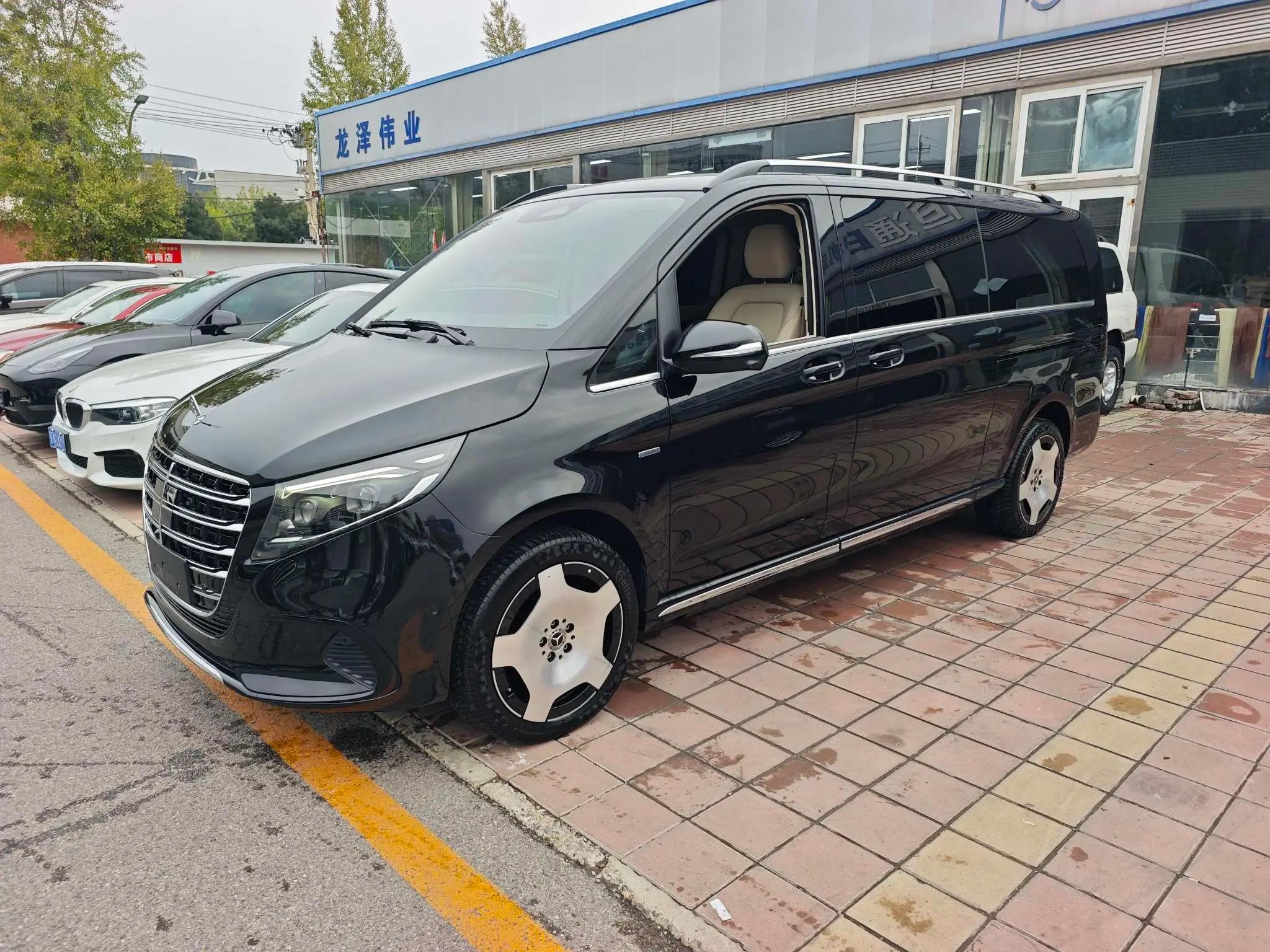 Mercedes-Benz Mercedes Benz V Class 2025 г. 6089 км.