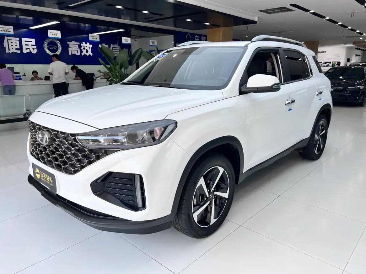 Hyundai ix35 2022 г. 44111 км.