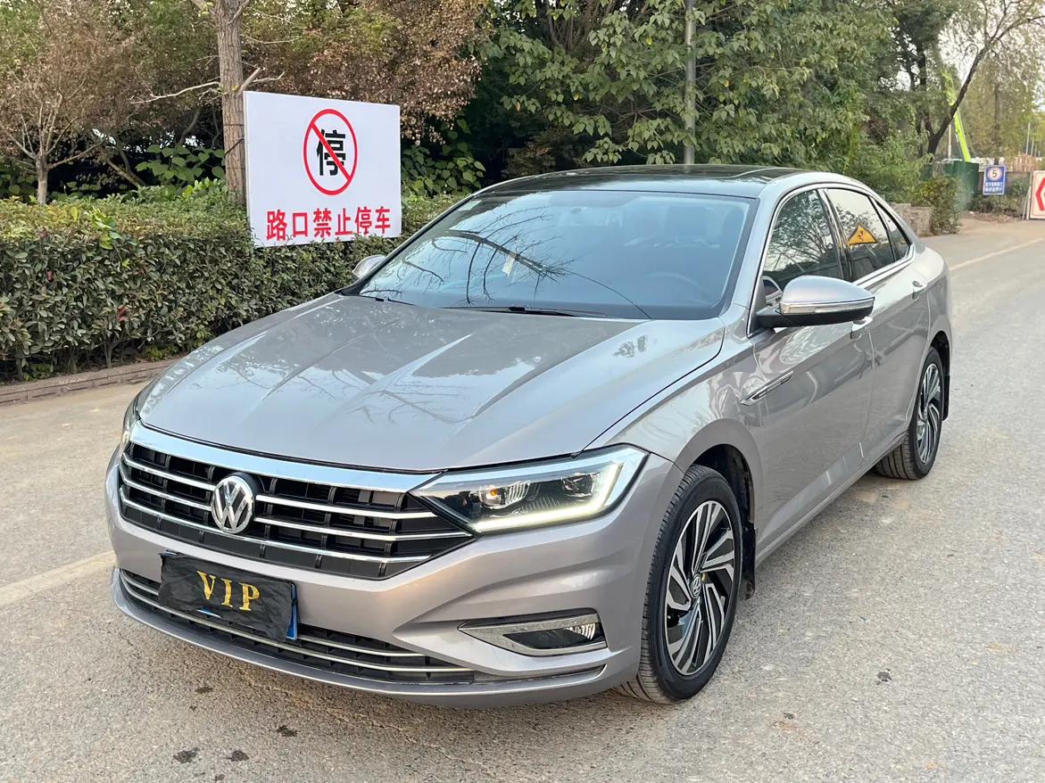 Volkswagen Sagitar 2022 г. 94875 км.