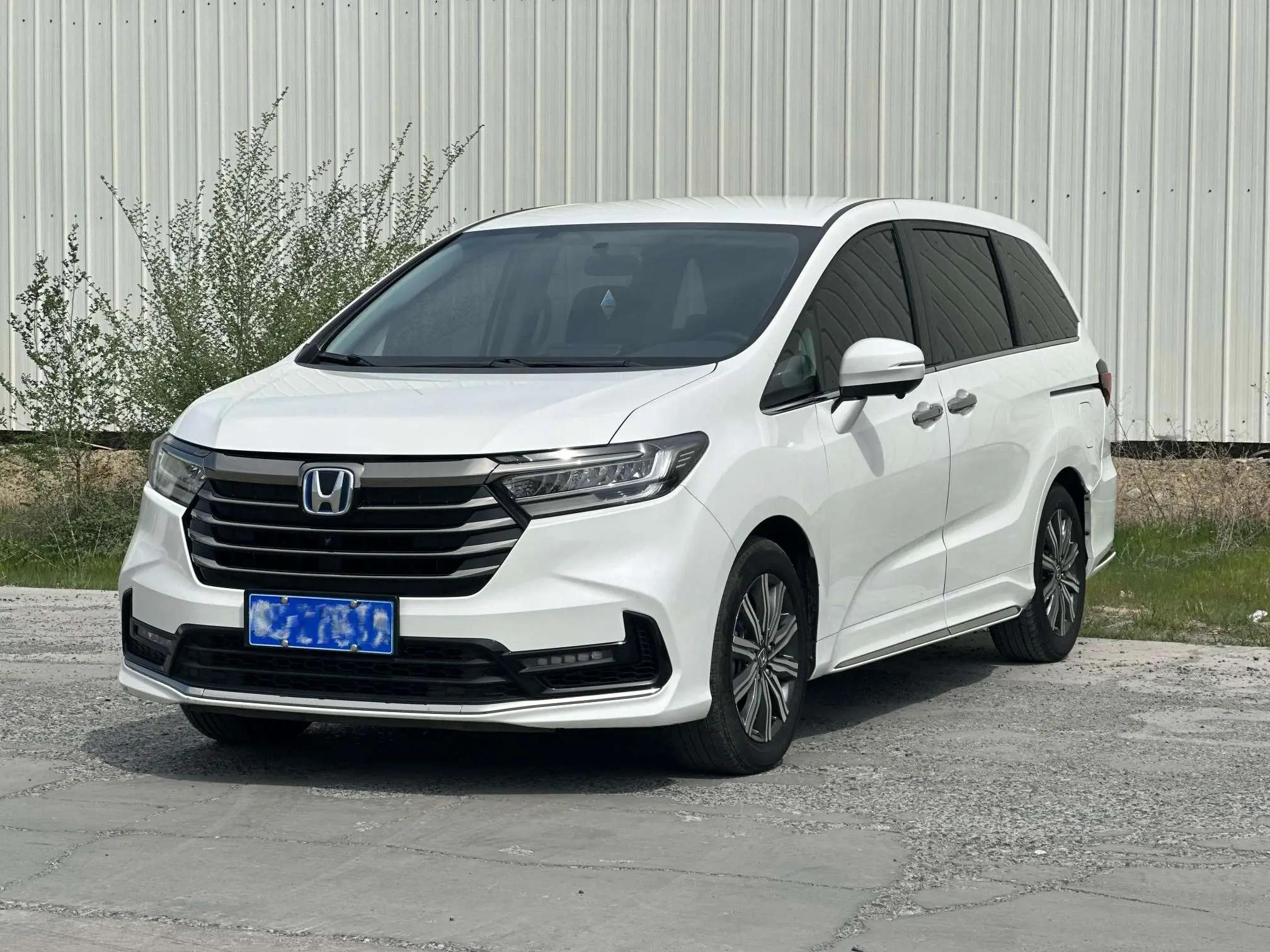 Honda Odyssey 2024 г. 35000 км.