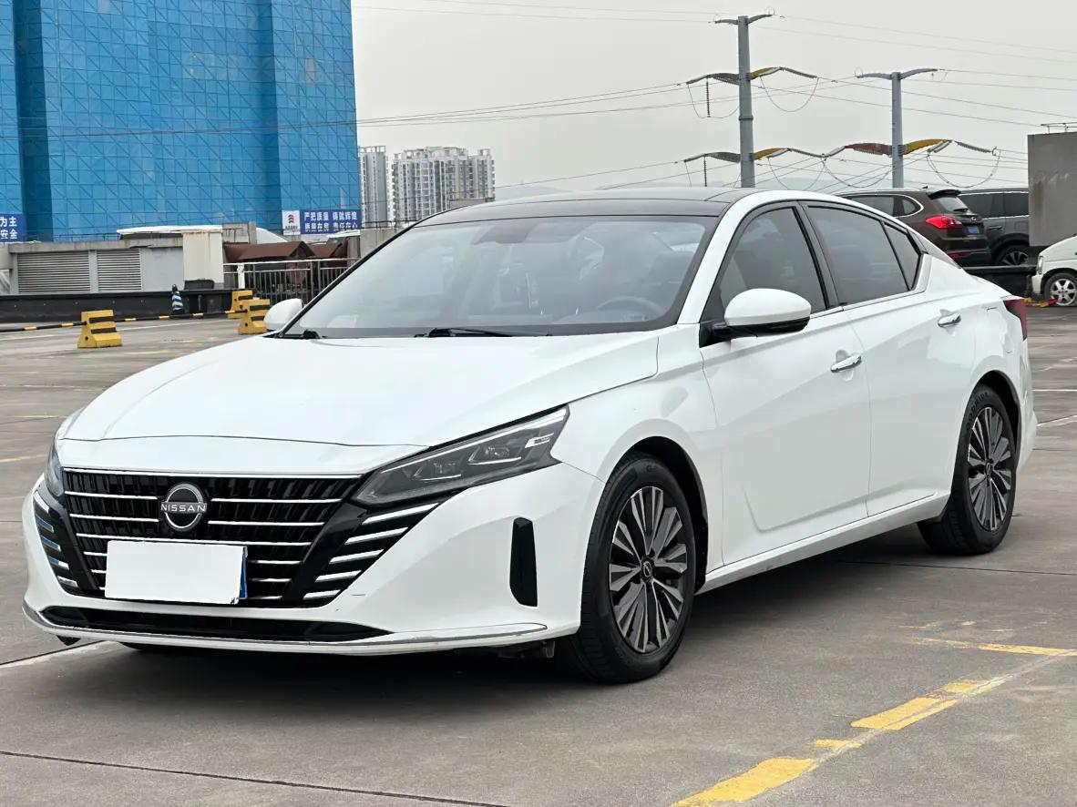 Nissan Altima 2023 г. 51053 км.