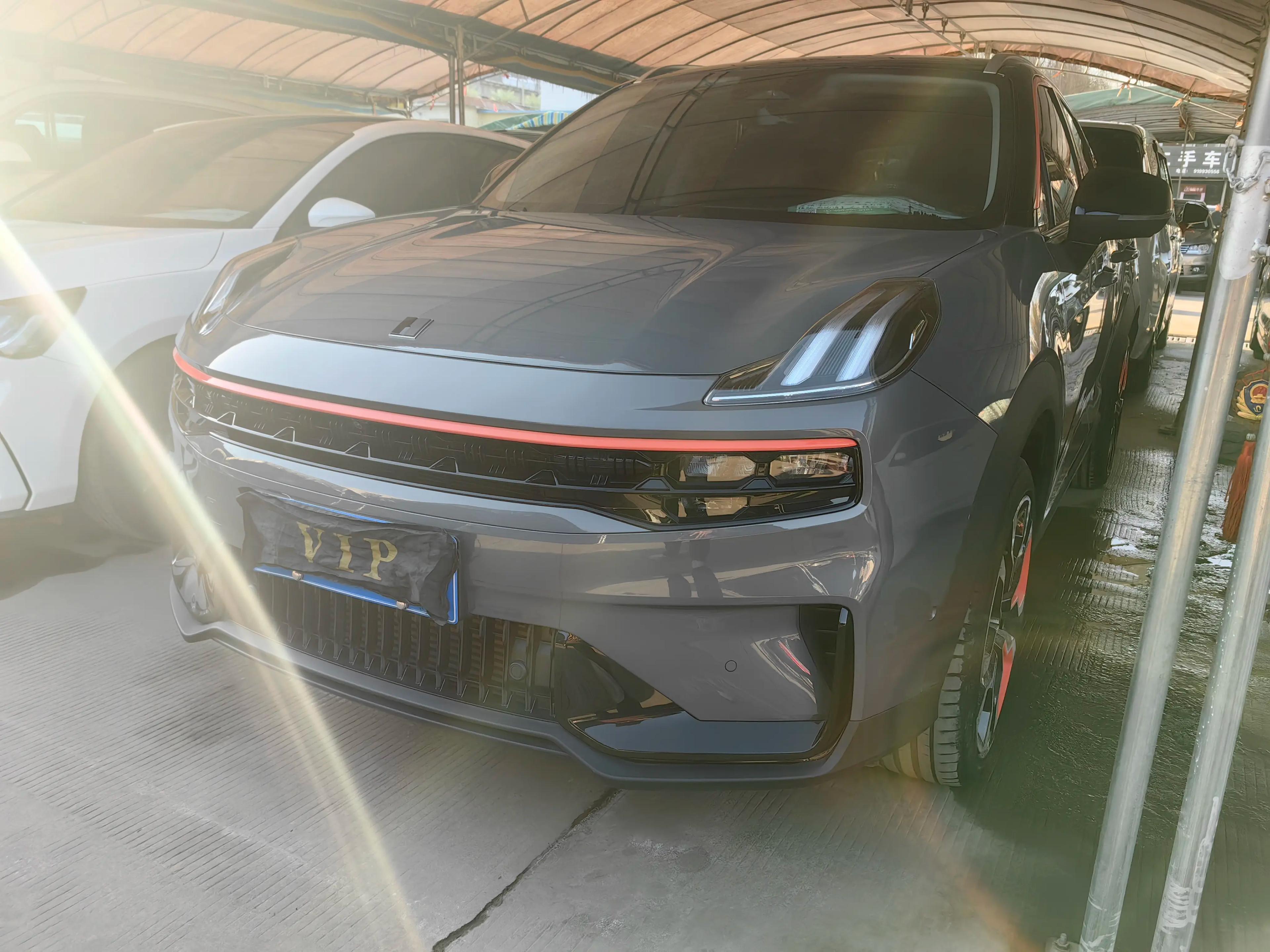 Lynk & Co 06 2023 г. 26028 км.
