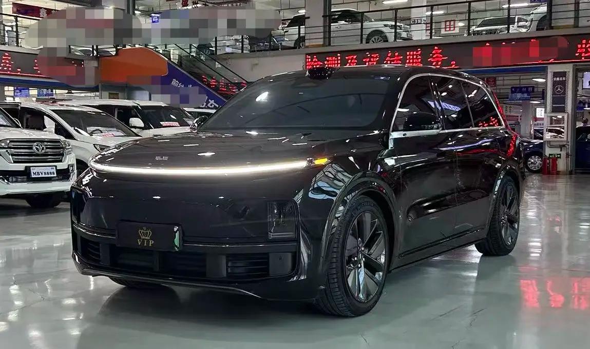 Lixiang L9 2024 г. 34061 км.