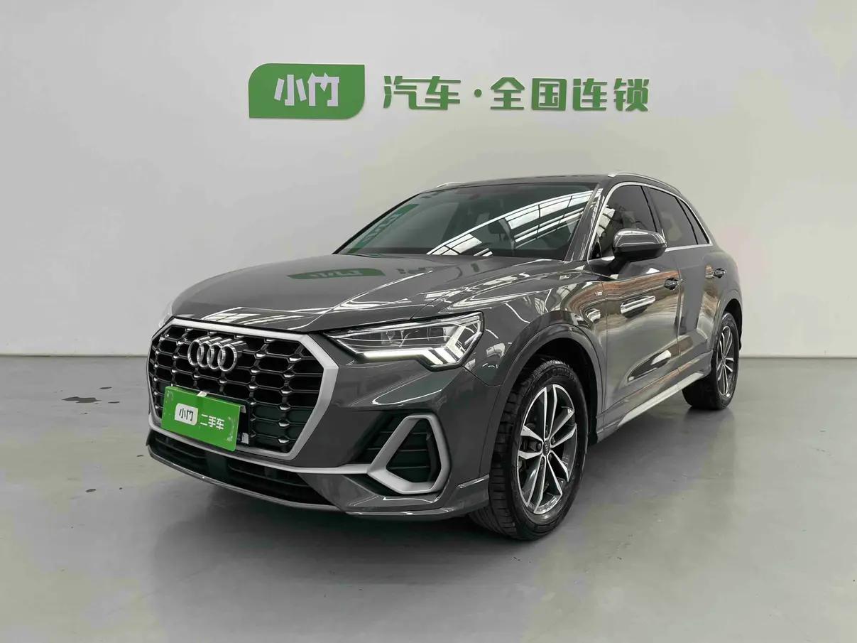 Audi Q3 2023 г. 27136 км.