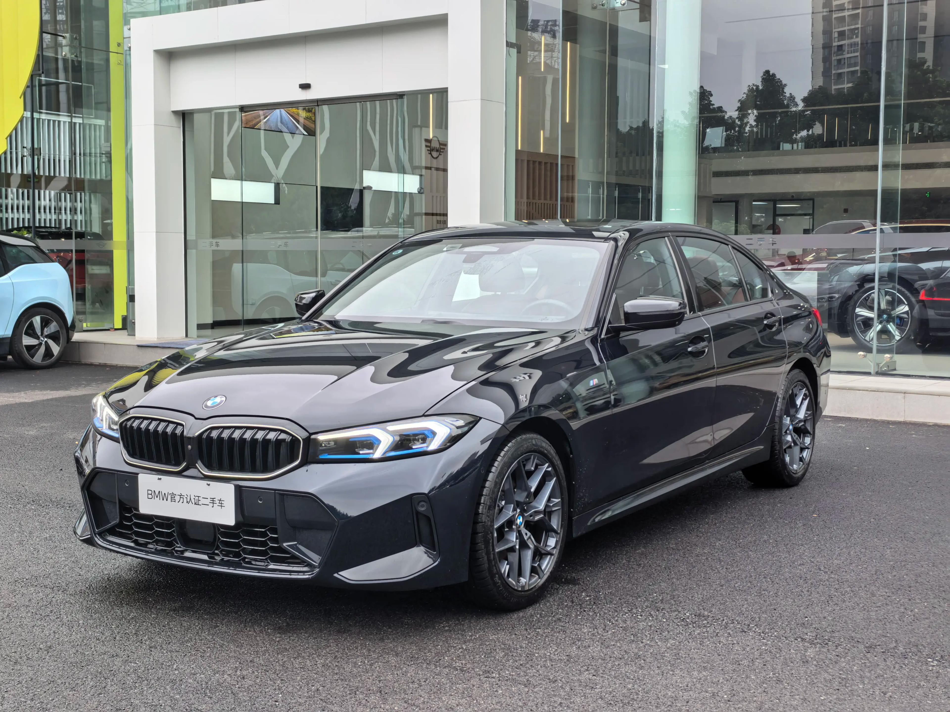 BMW 3 Series 2024 г. 7647 км.