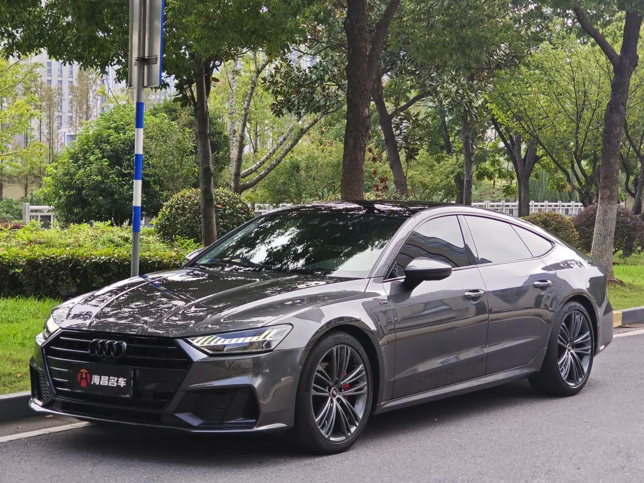 Audi A7 2023 г. 61112 км.
