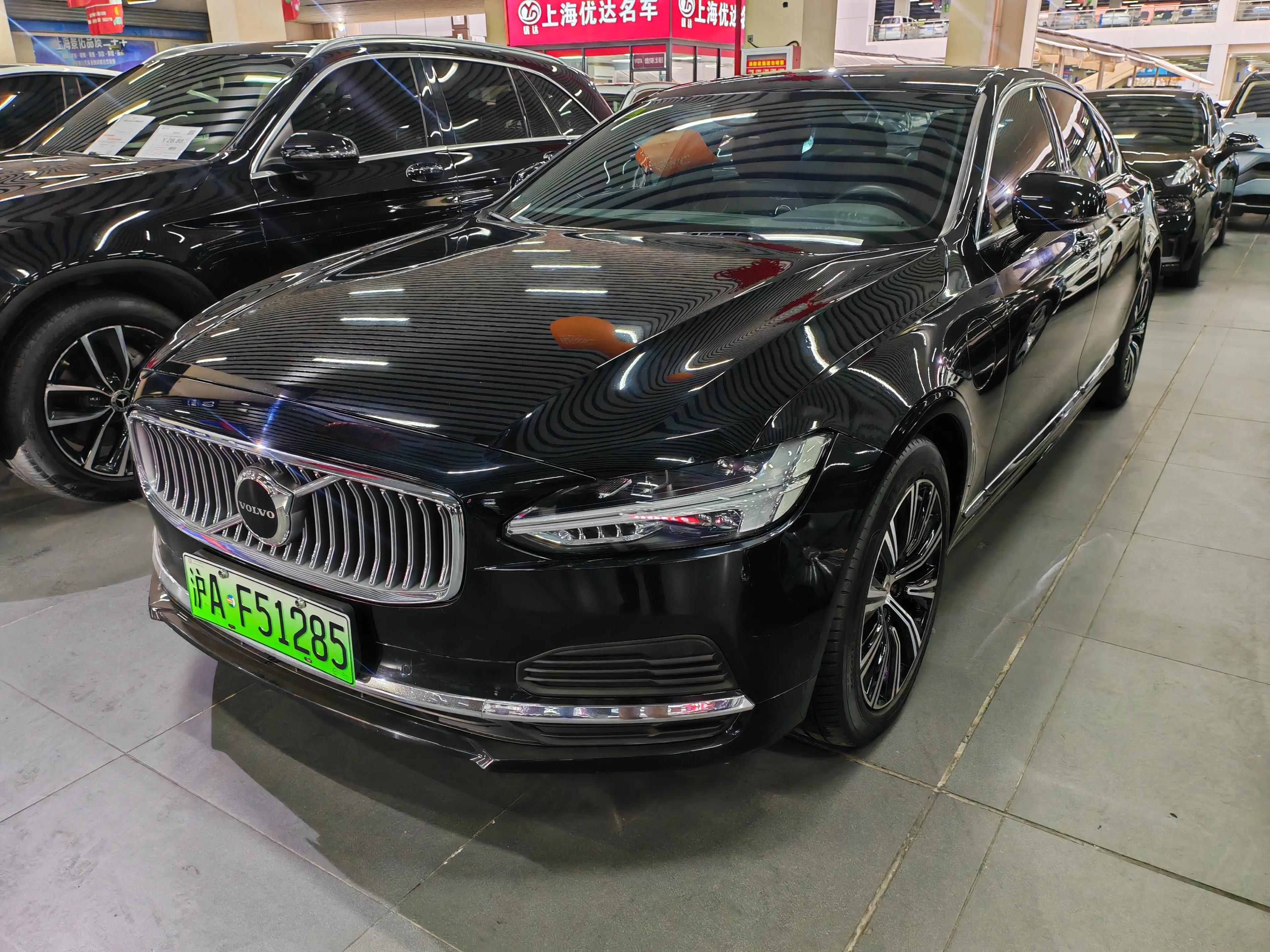Volvo S90 PHEV 2021 г. 46053 км.