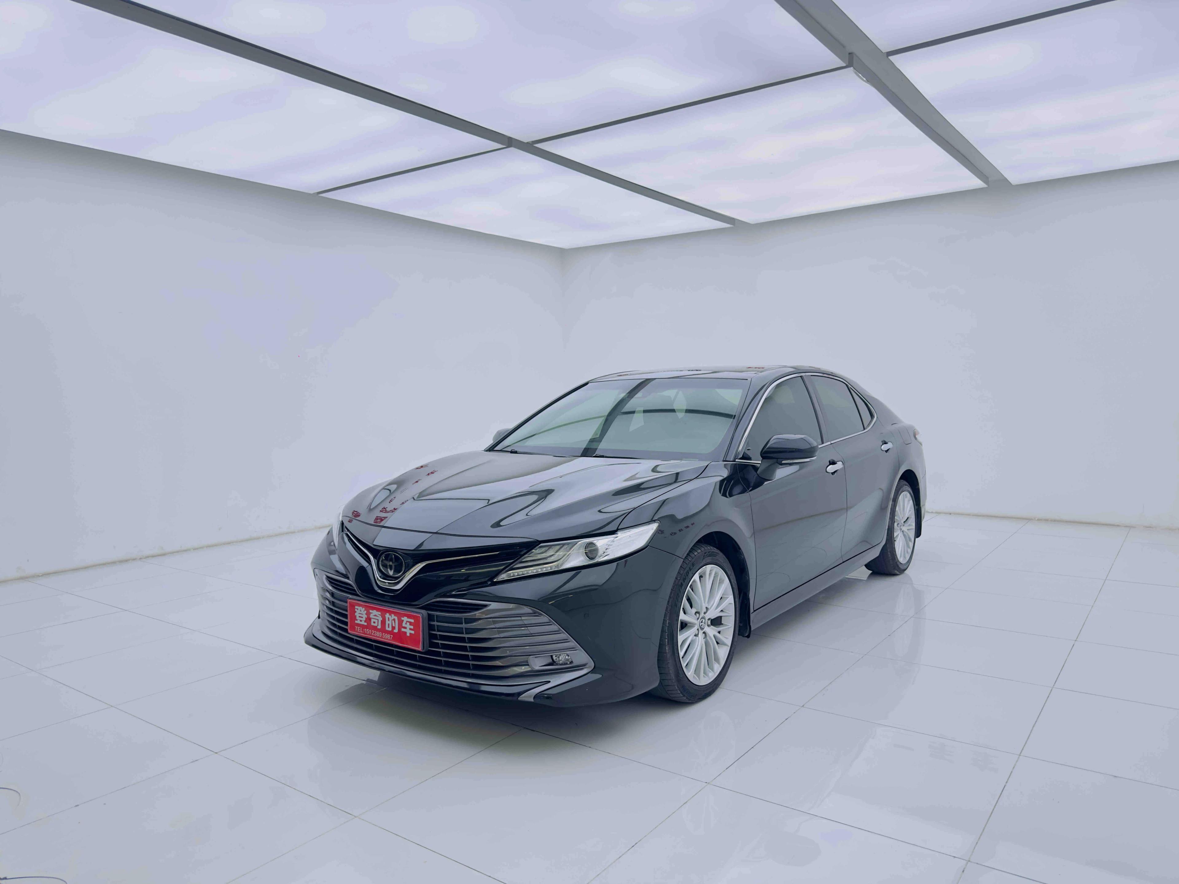 Toyota Camry 2021 г. 99545 км.
