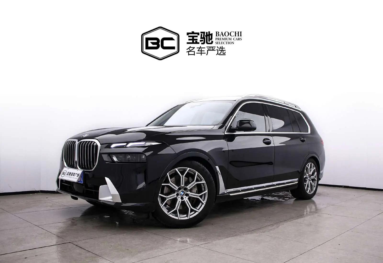 BMW X7 2024 г. 31047 км.
