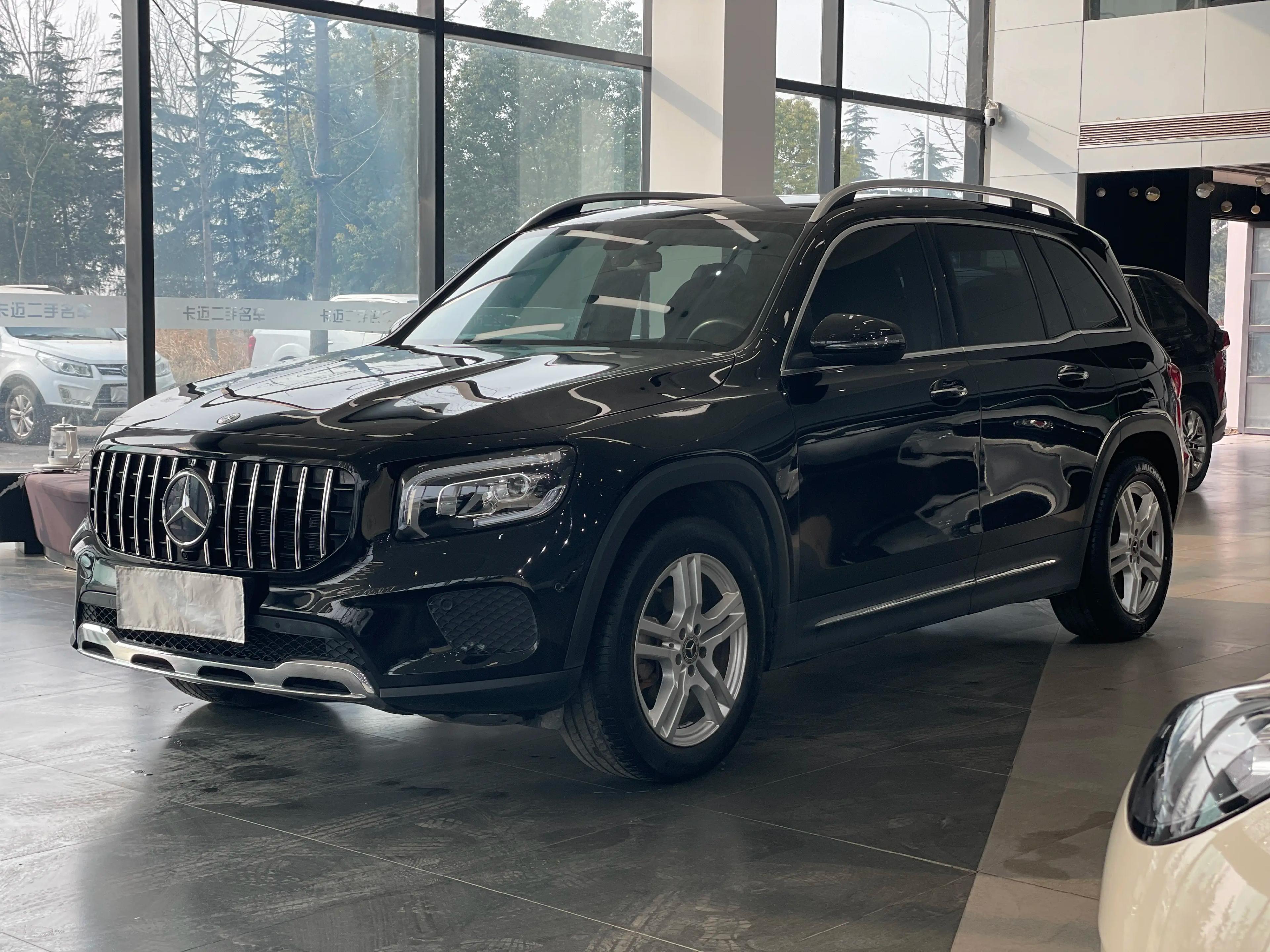 Mercedes-Benz GLB 2021 г. 111070 км.
