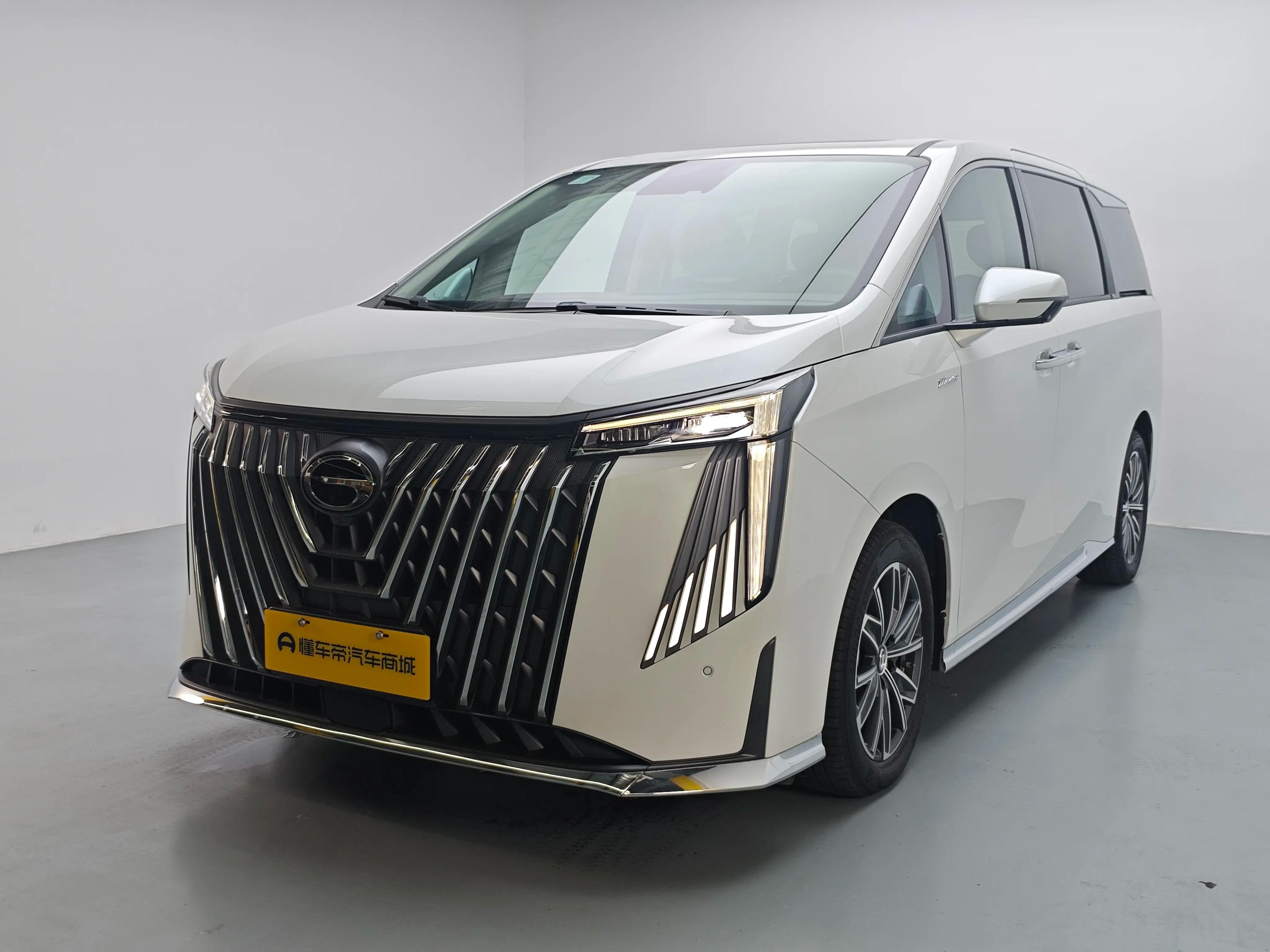 GAC Trumpchi M8 2024 г. 26977 км.