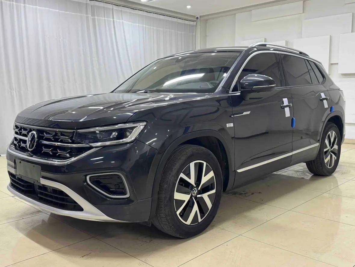 Volkswagen Tayron 2023 г. 34072 км.