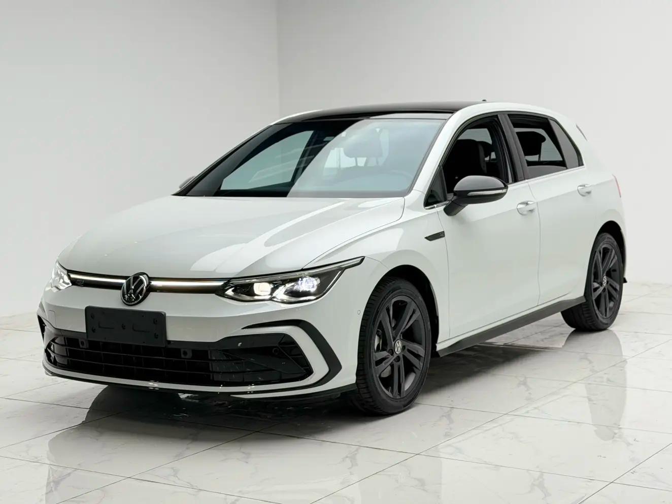 Volkswagen Golf 2023 г. 33700 км.