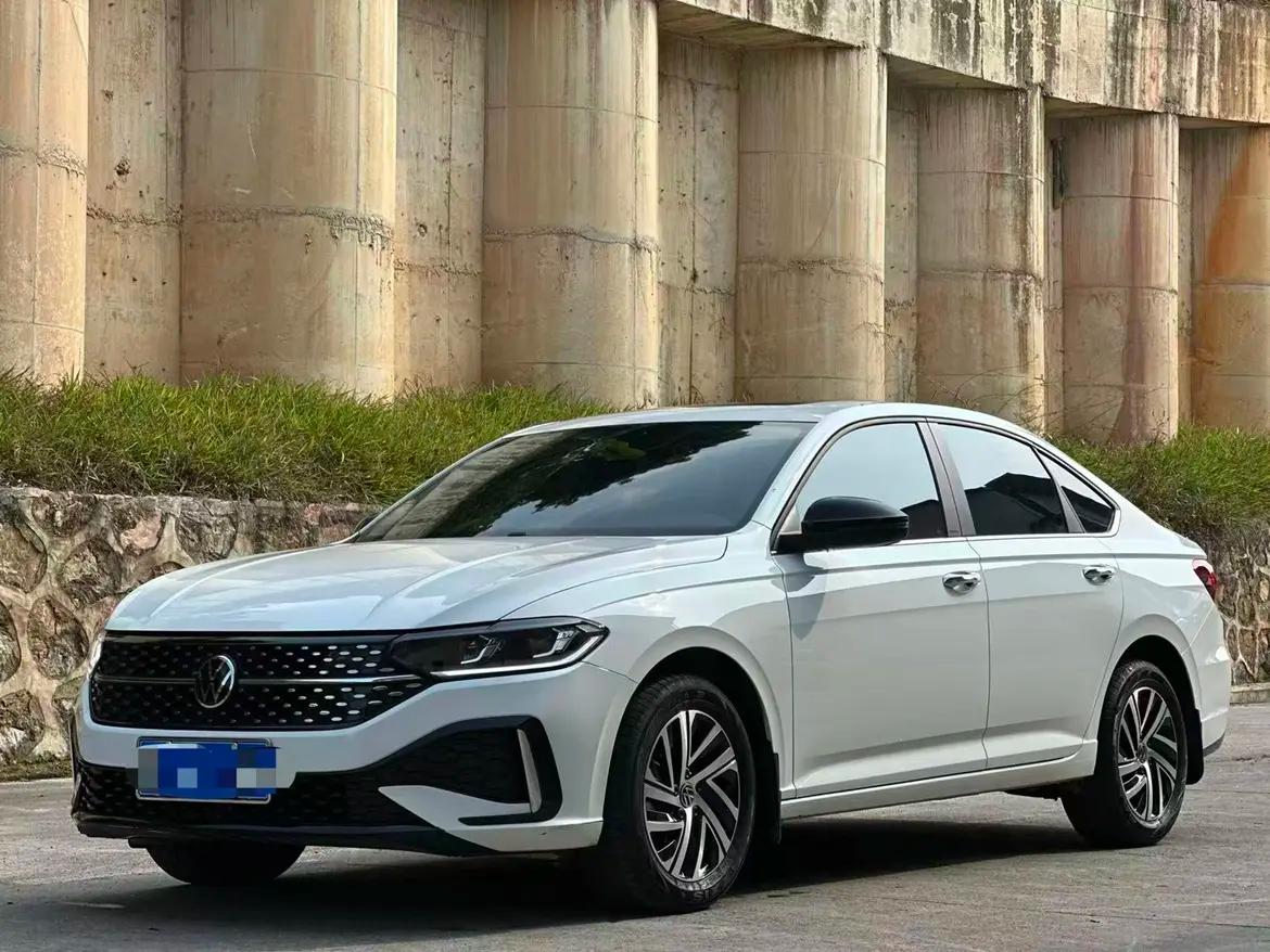 Volkswagen Lavida 2023 г. 16134 км.