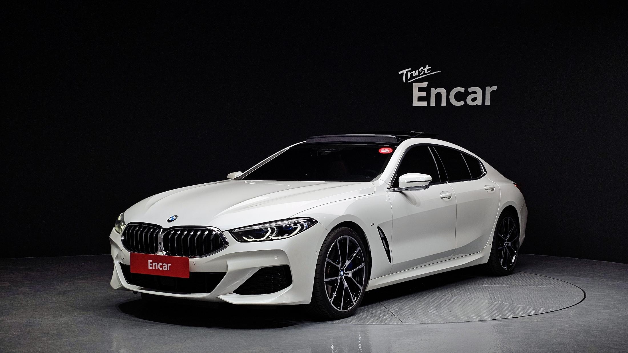 BMW 8 серия