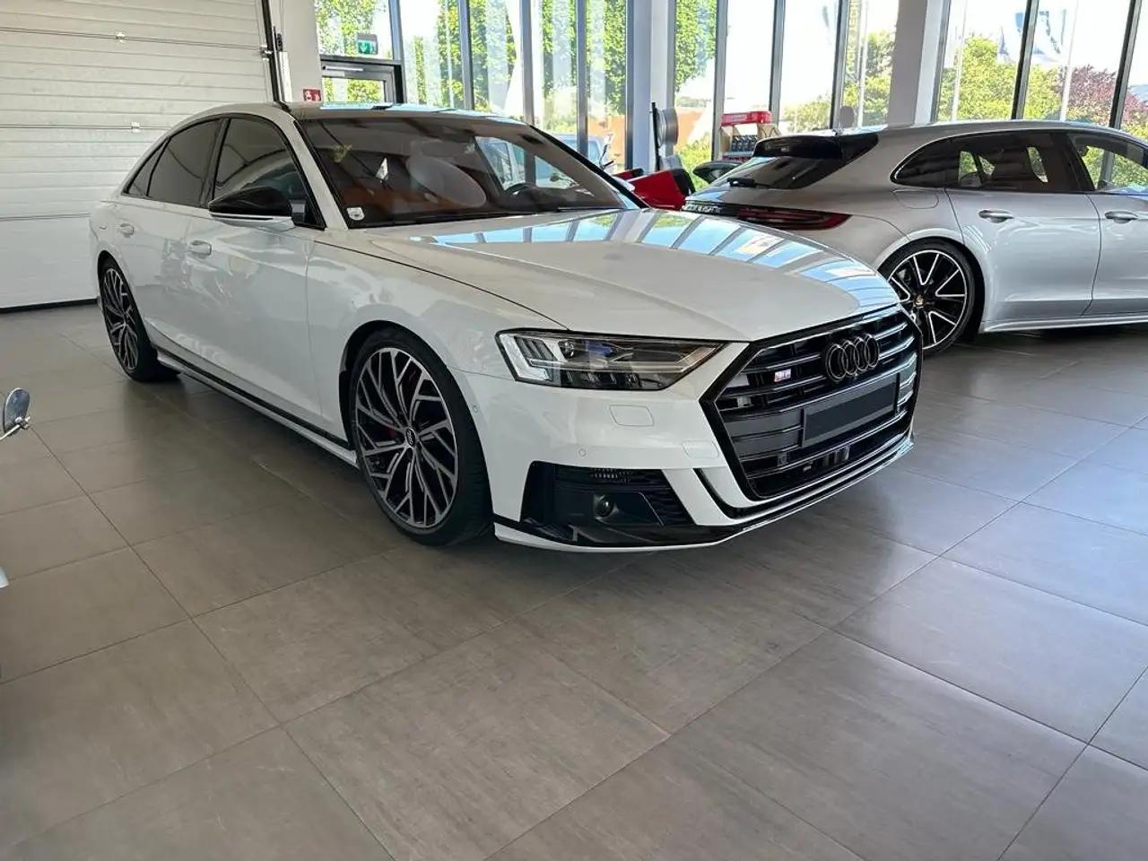 Audi S8 2021 г. 49058 км.