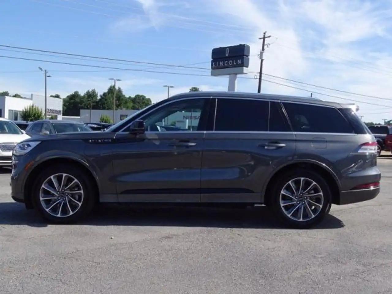 Lincoln Aviator (2020) 48616 км.