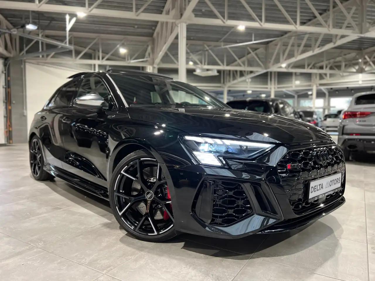 Audi RS3 2024 г. 6122 км.