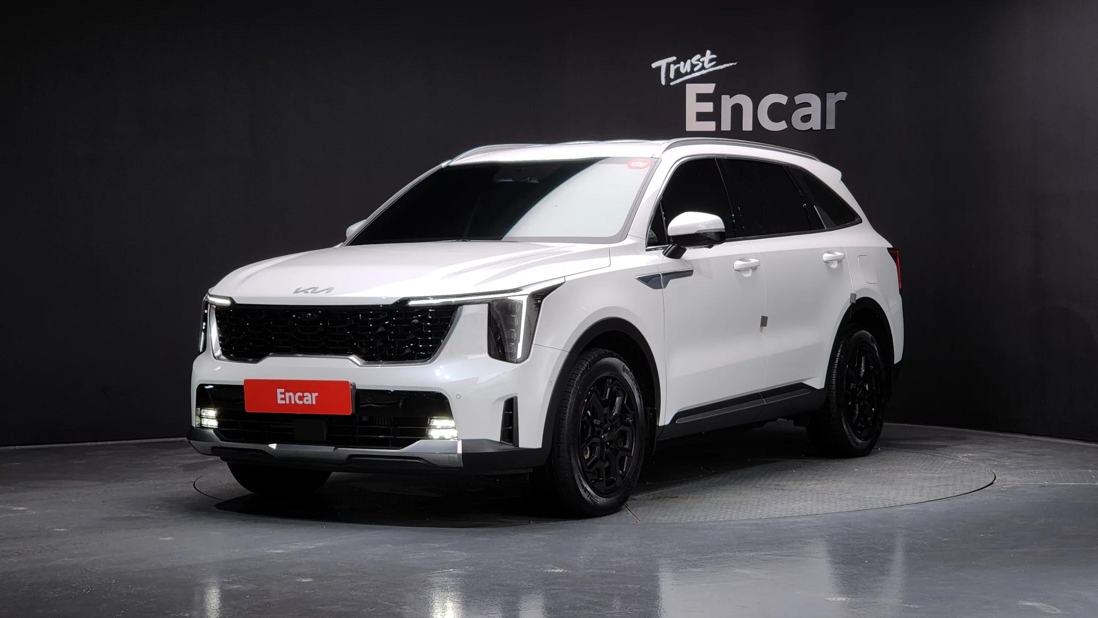 Kia Sorento HEV 1.6 2WD Signature, гибрид, 2024 г. 16436 км.