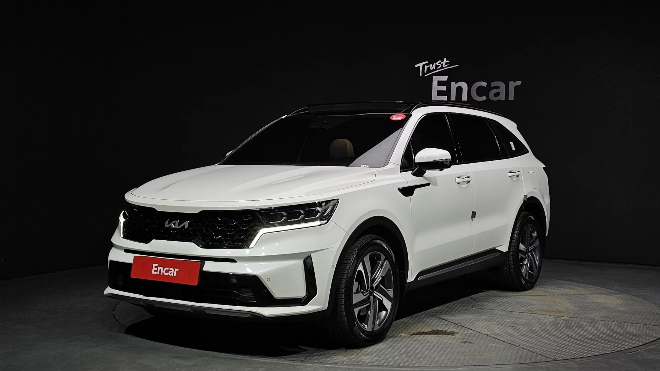 Kia Sorento HEV 1.6 2WD Gravity, гибрид, 2022 г. 40491 км.