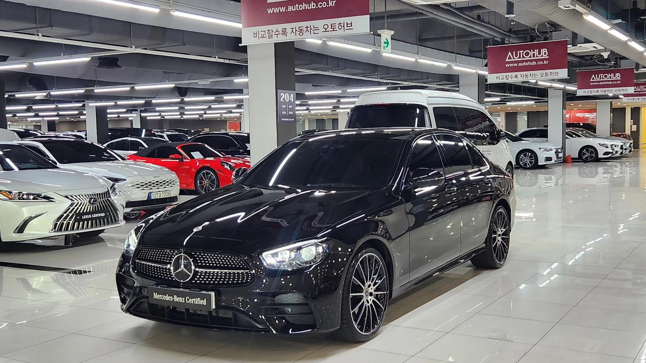 Mercedes-Benz E-Class E350 4MATIC AMG Line, 2023 г. 21717 км.