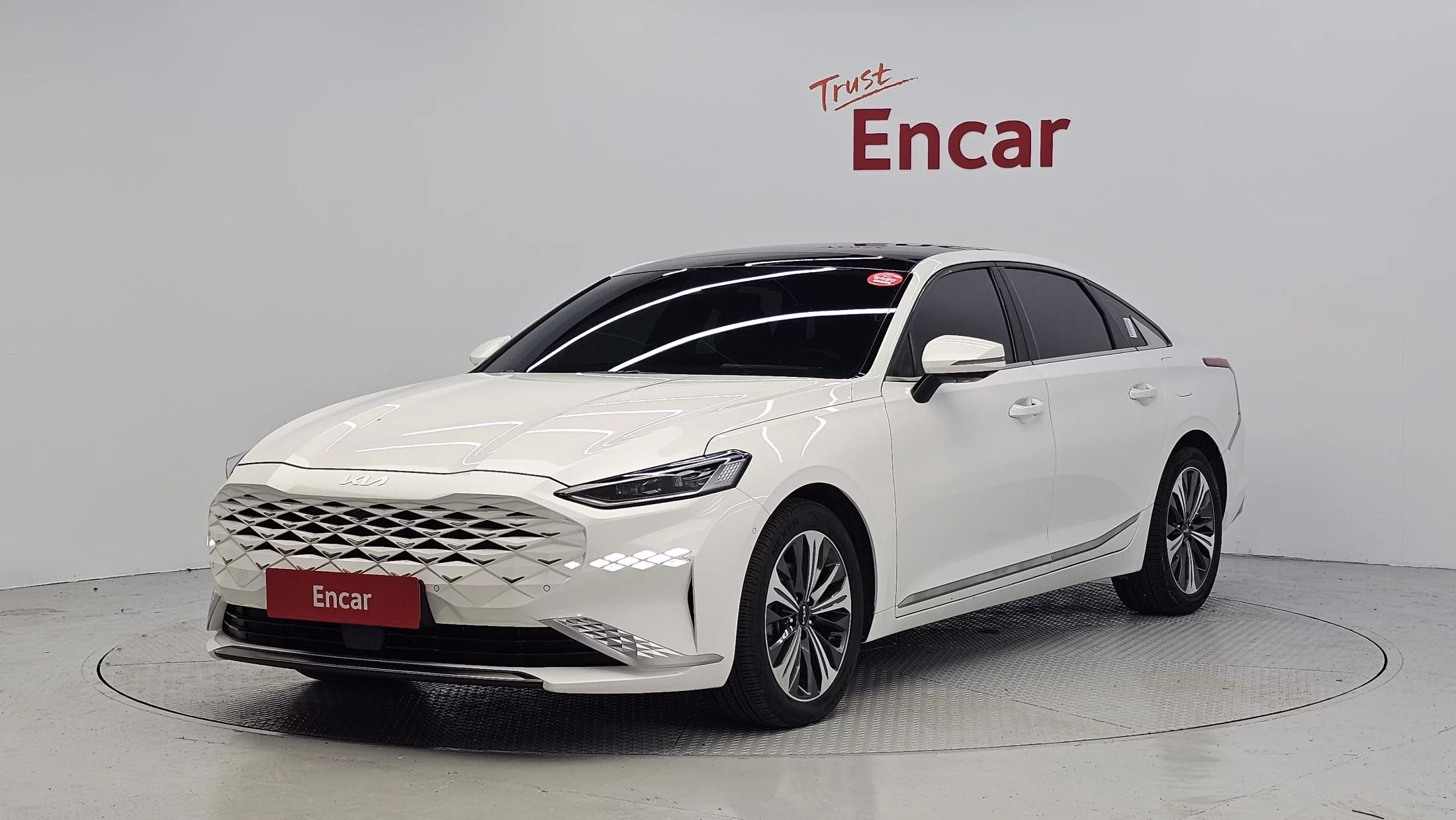 Kia K8 Noblesse, гибрид, 2021 г. 76120 км.