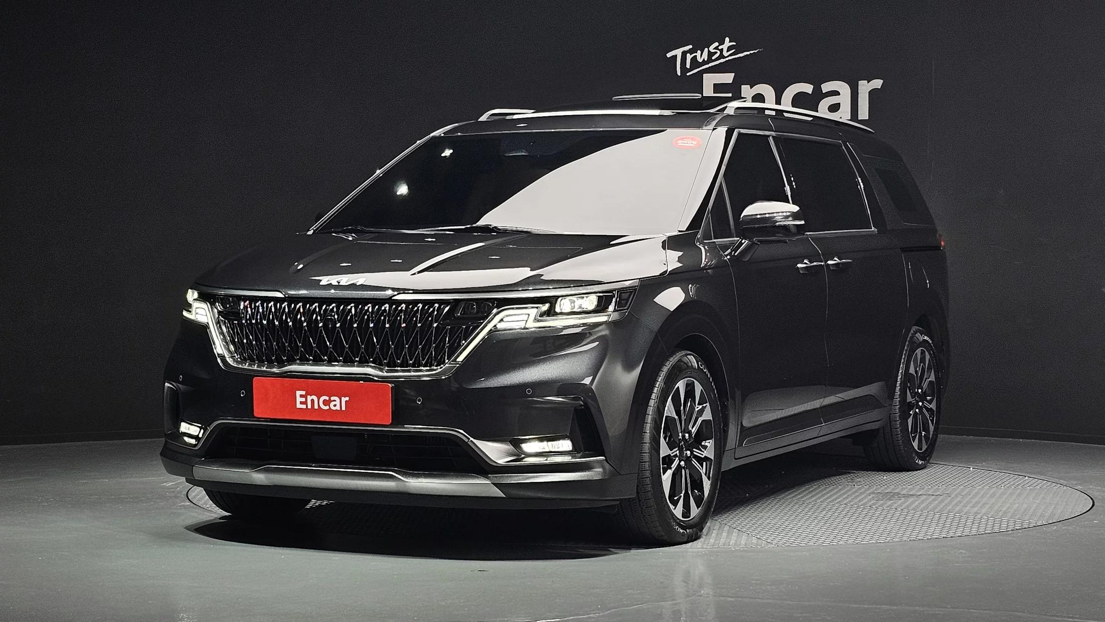 Kia Carnival 7-Seater Signature, 2023 г. 32708 км.