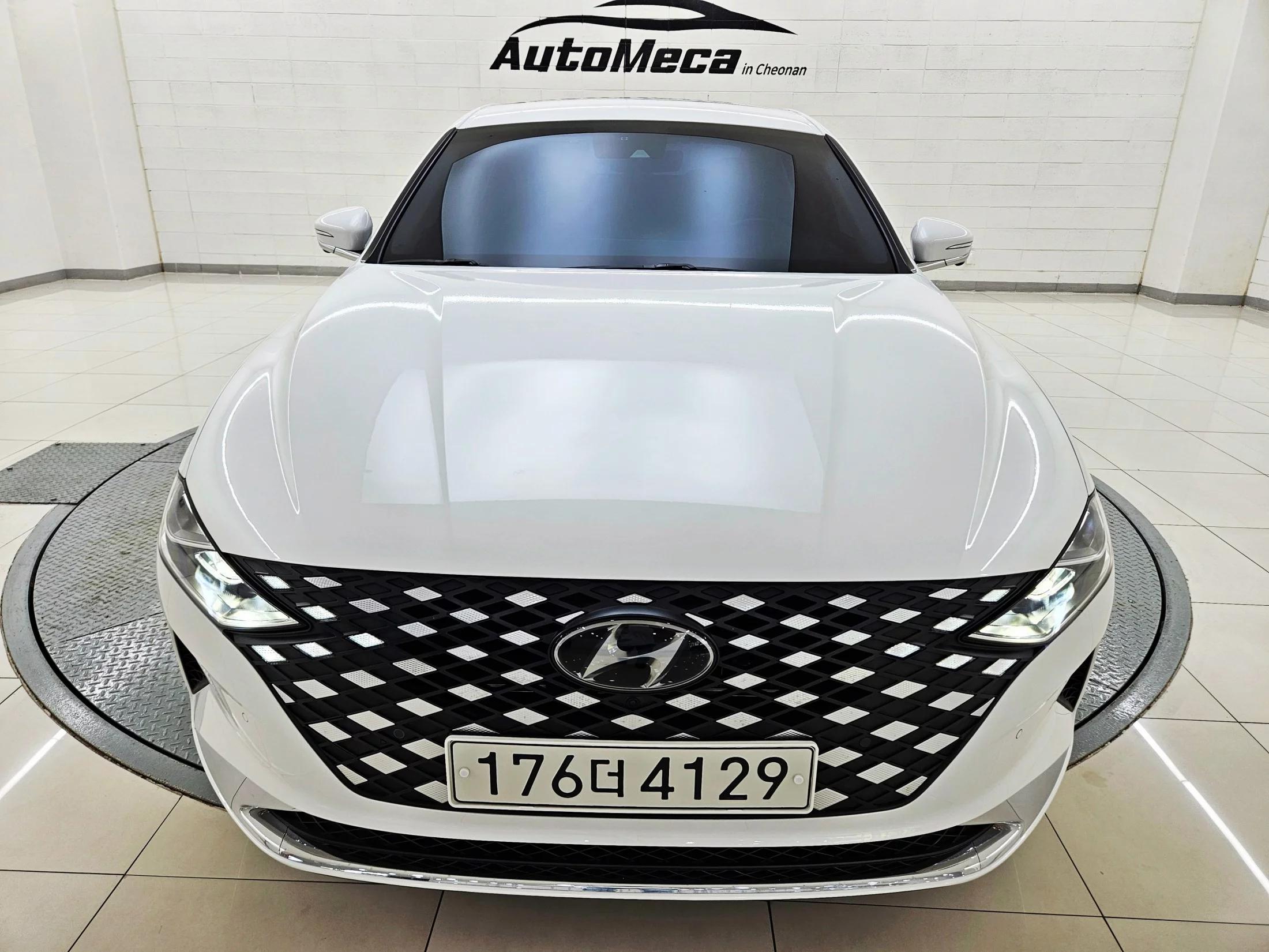 Hyundai Grandeur 2.5 Exclusice, 2021 г. 47199 км.