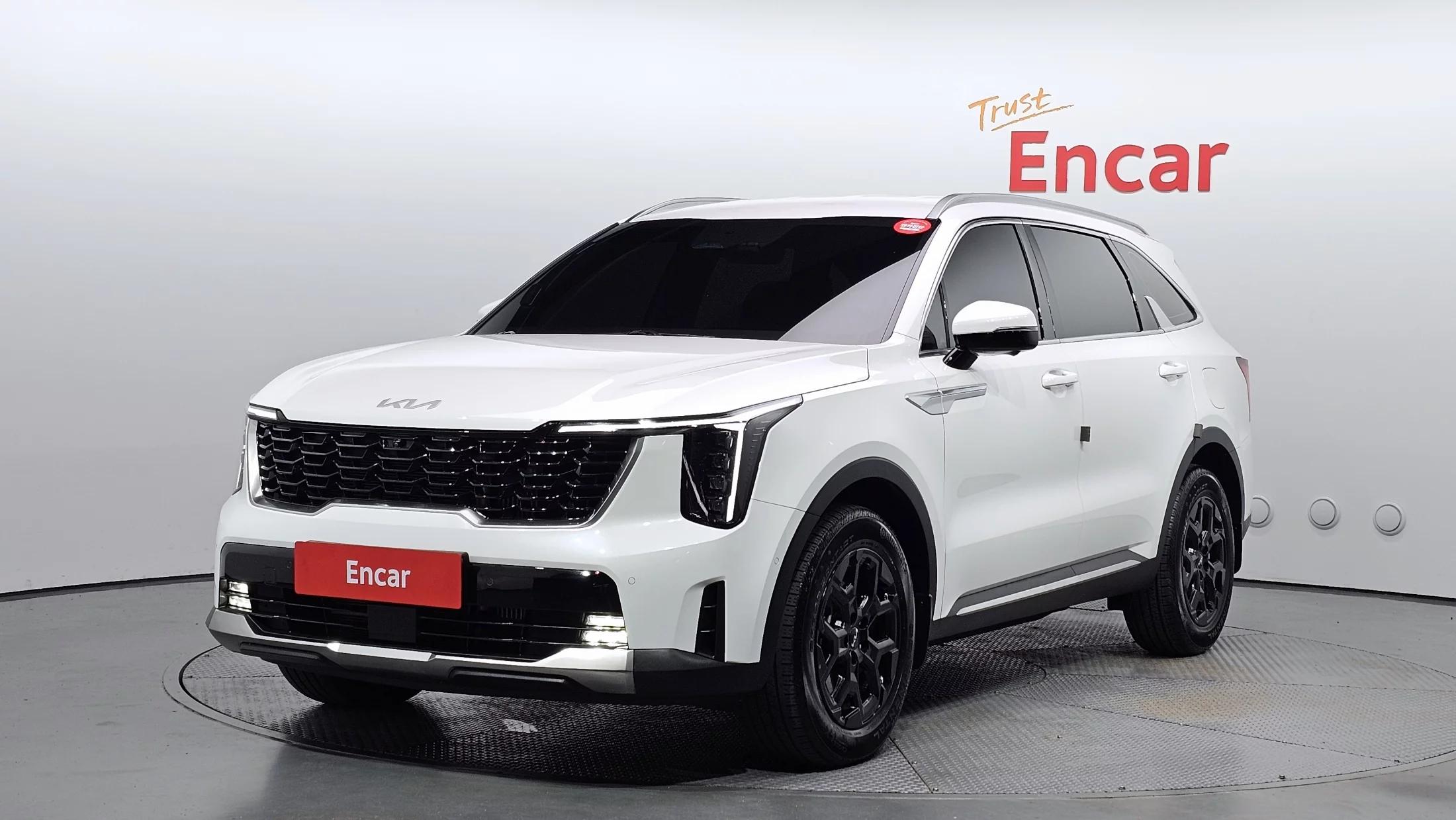 Kia Sorento HEV 1.6 2WD Noblesse, гибрид, 2024 г. 25887 км.
