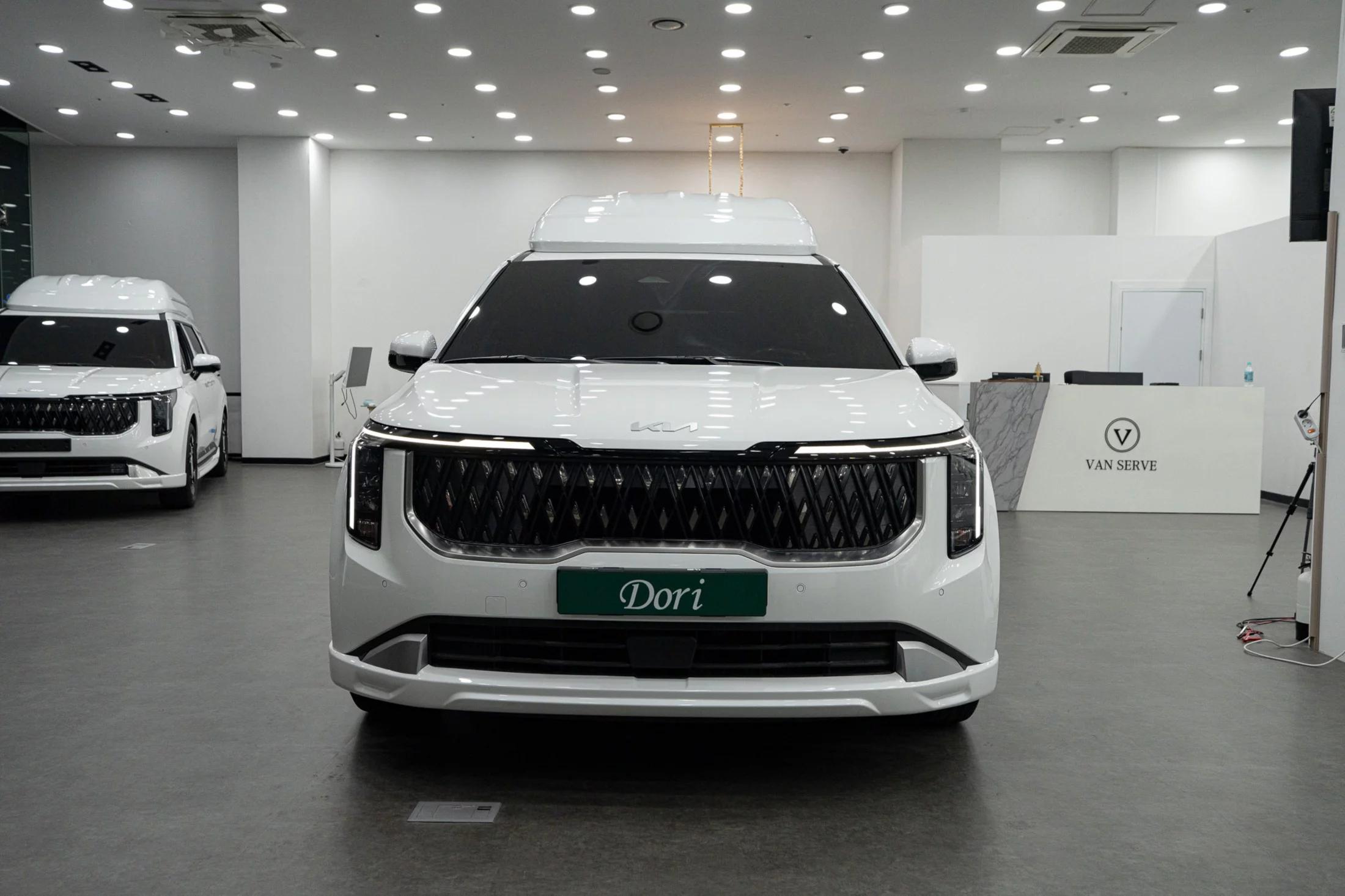 Kia Carnival 3.5 MPI AT (249 л.с.) 2025 г. 21 км