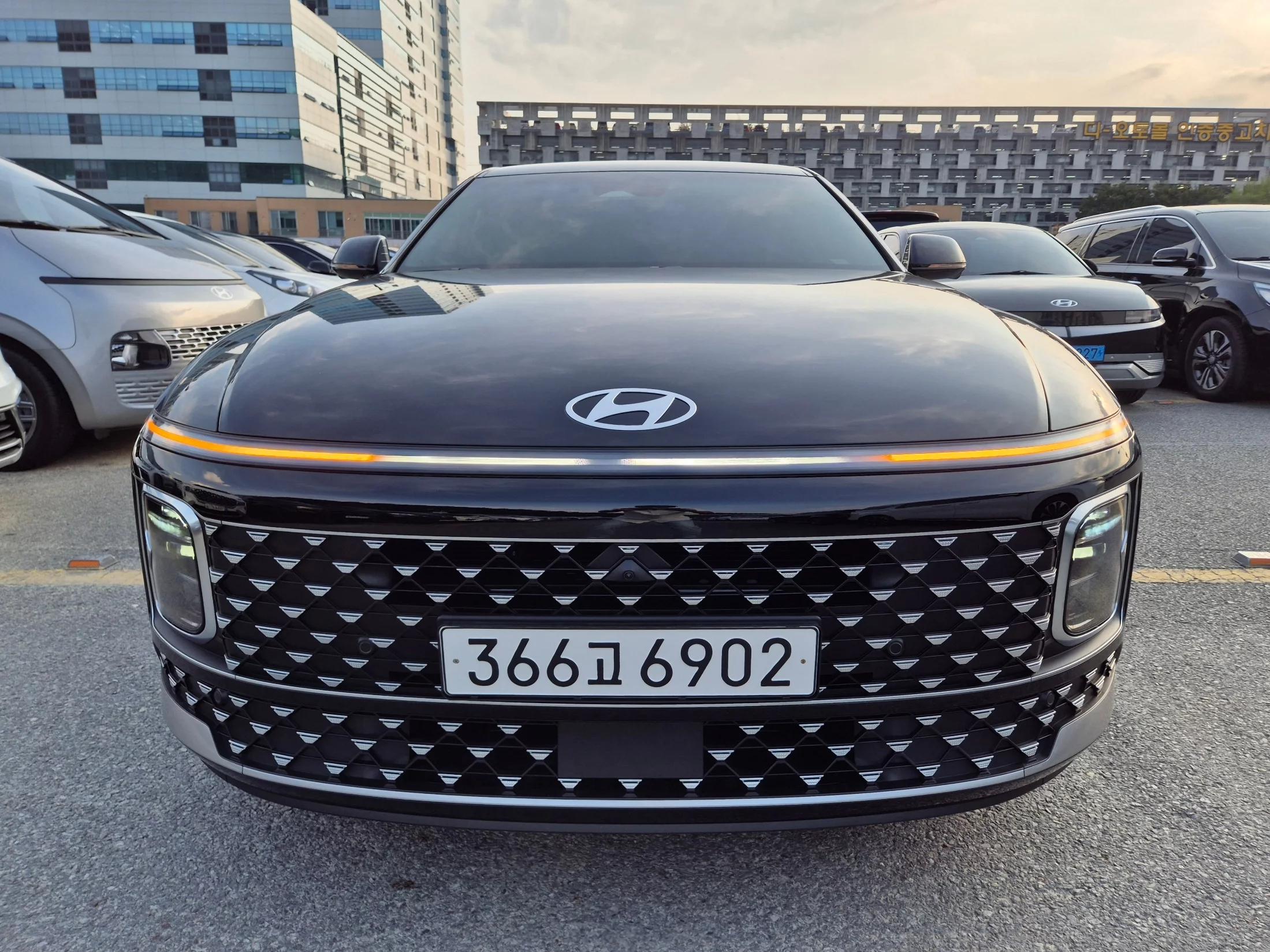 Hyundai Grandeur 3.5 Gasoline 2WD Exclusive, 2024 г. 5770 км.