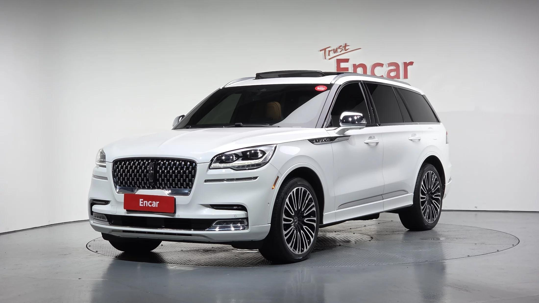 Lincoln AVIATOR 3.0 Black Label AWD, 2021 г. 66567 км.