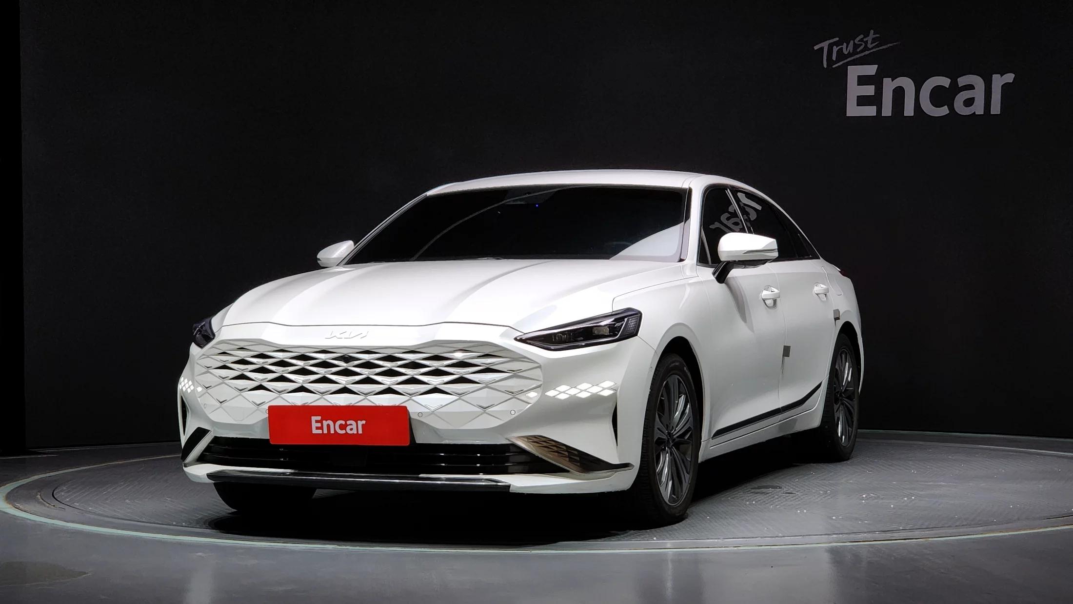 Kia K8 Noblesse, гибрид, 2022 г. 62154 км.