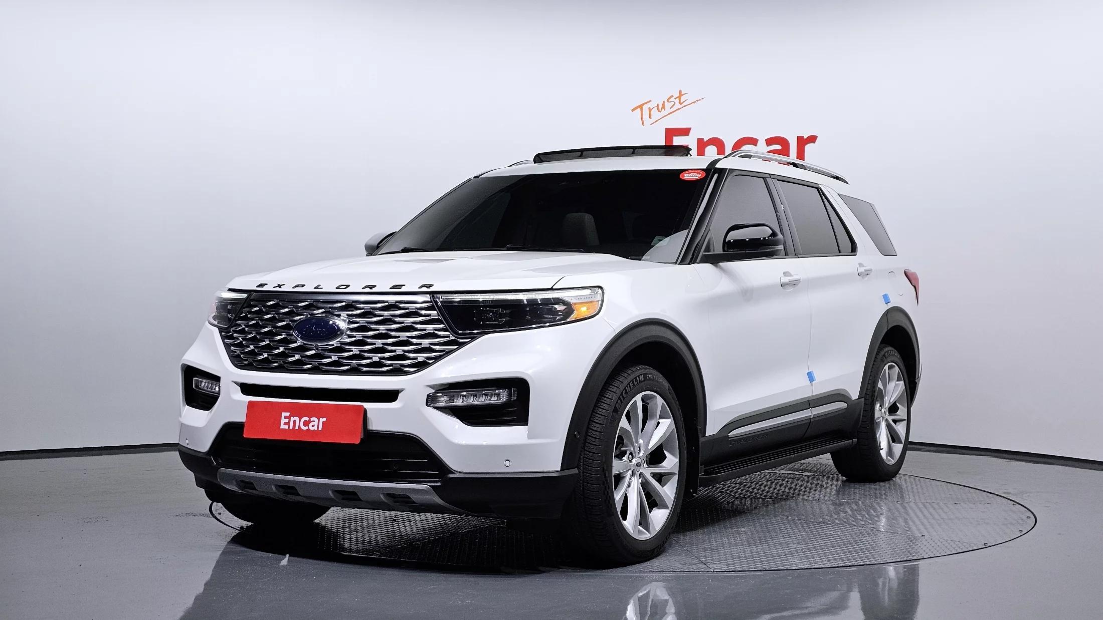 Ford EXPLORER 3.0 Platinum 4WD, 2021 г. 50034 км.