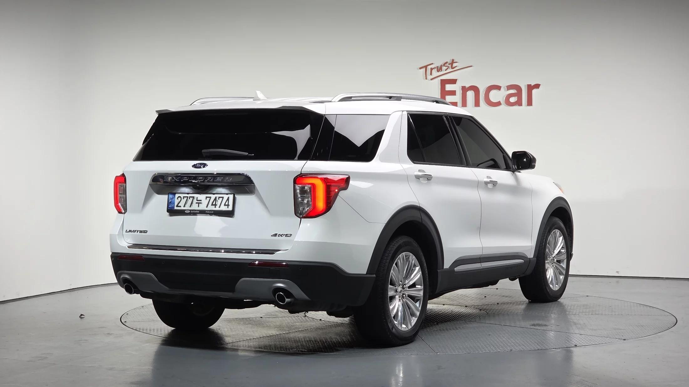 Ford EXPLORER 2.3 LimIted 4WD, 2021 г. 34756 км.
