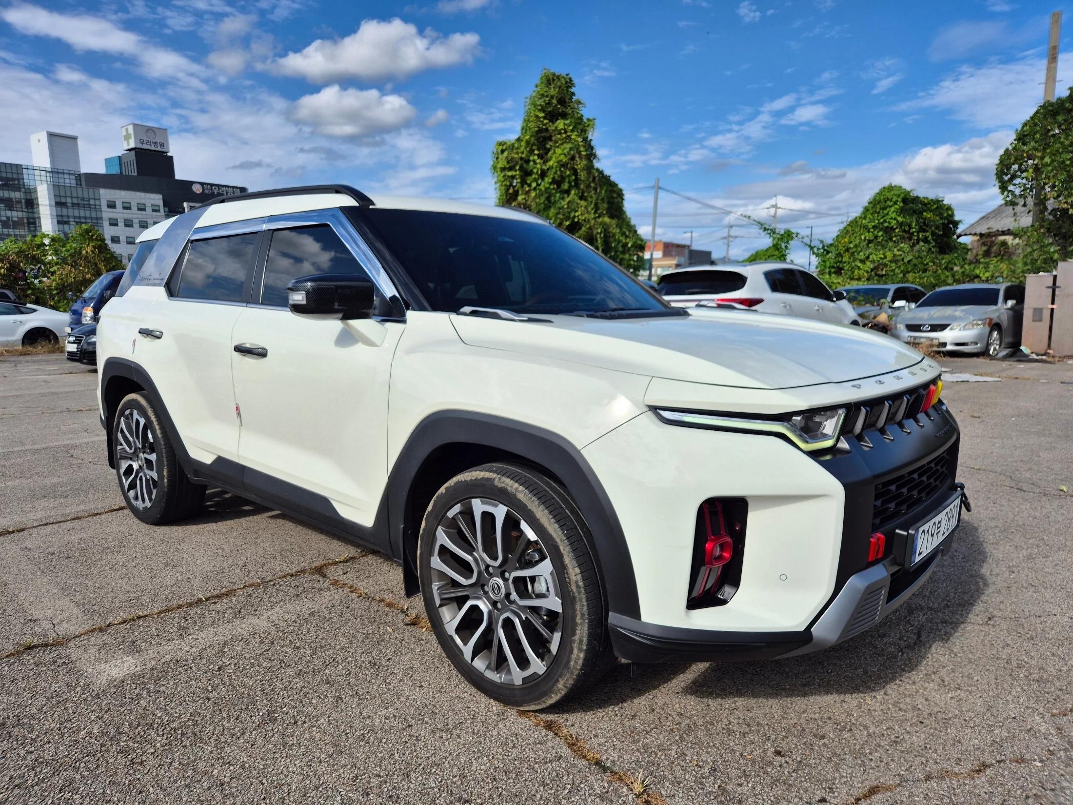 SsangYong Torres Gasoline 1.5 2WD T7, 2023 г. 44054 км.