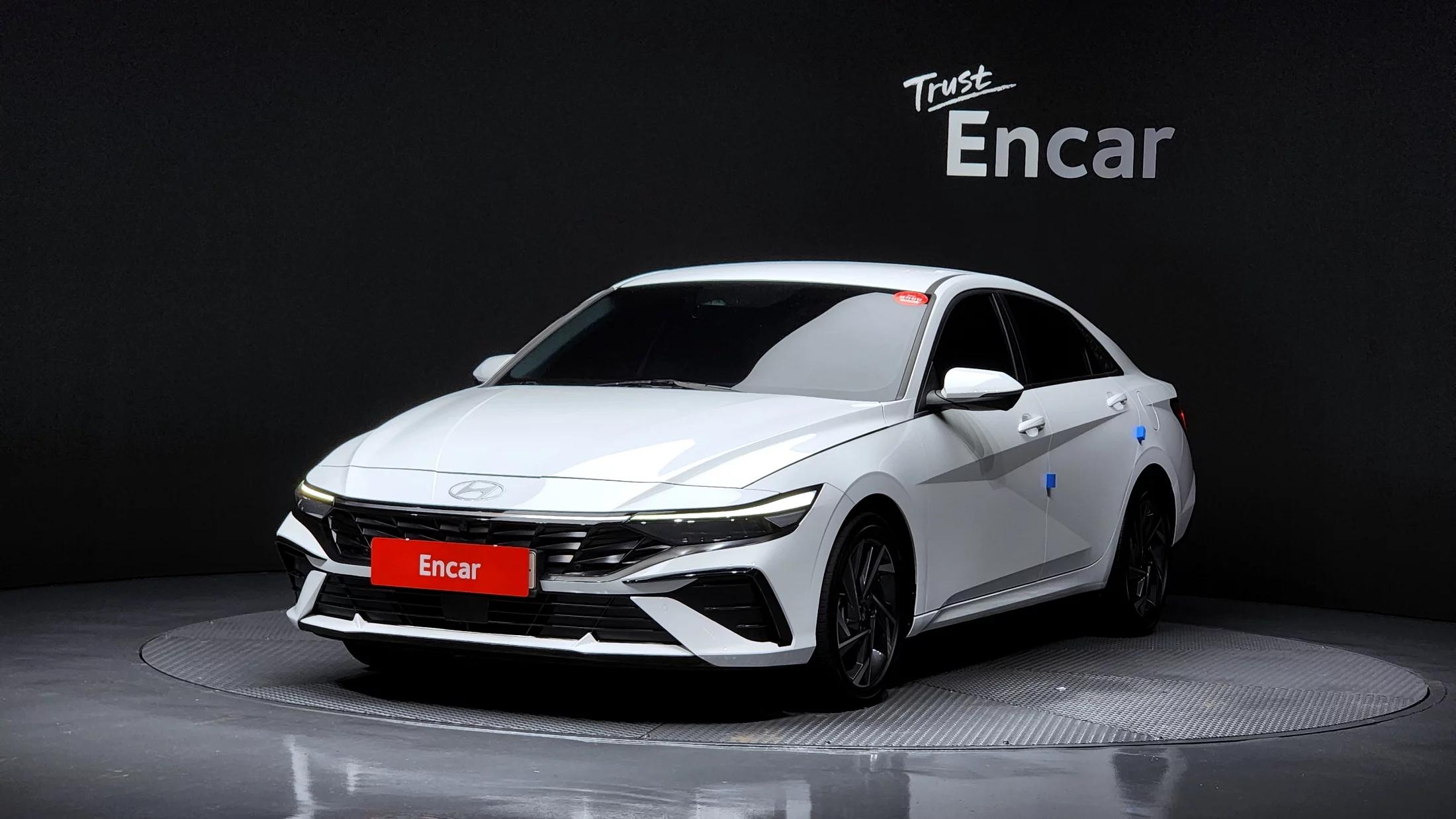 Hyundai AVANTE (Хендай Элантра) 1.6 Inspiration, 2023 г. 43427 км.