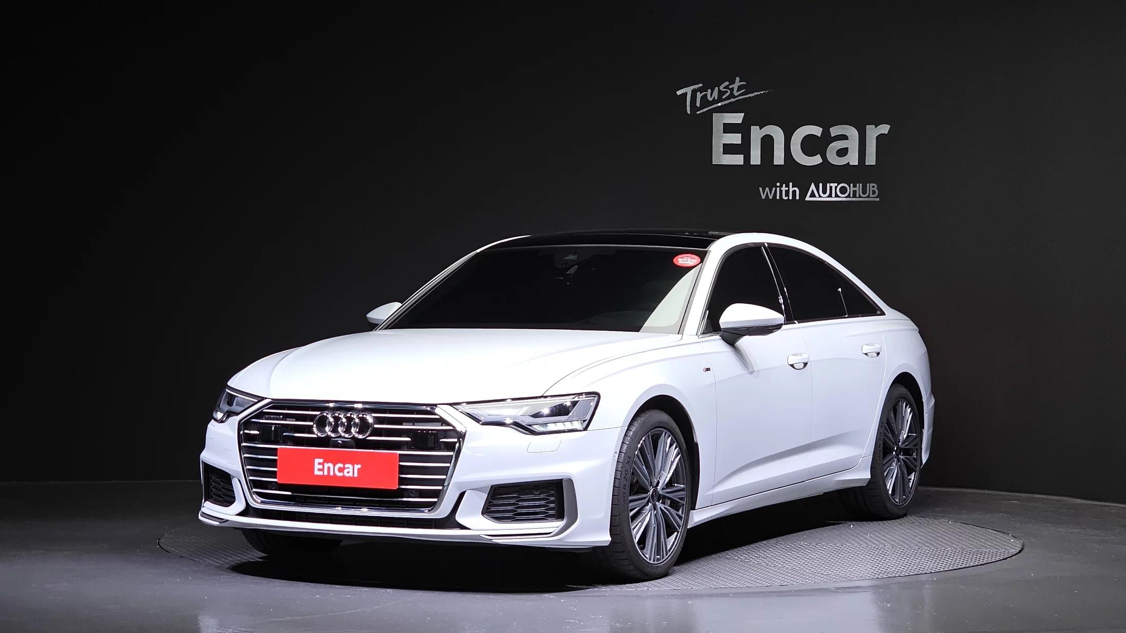 Audi A6 45 TFSI Quattro Premium, 2023 г. 9814 км.