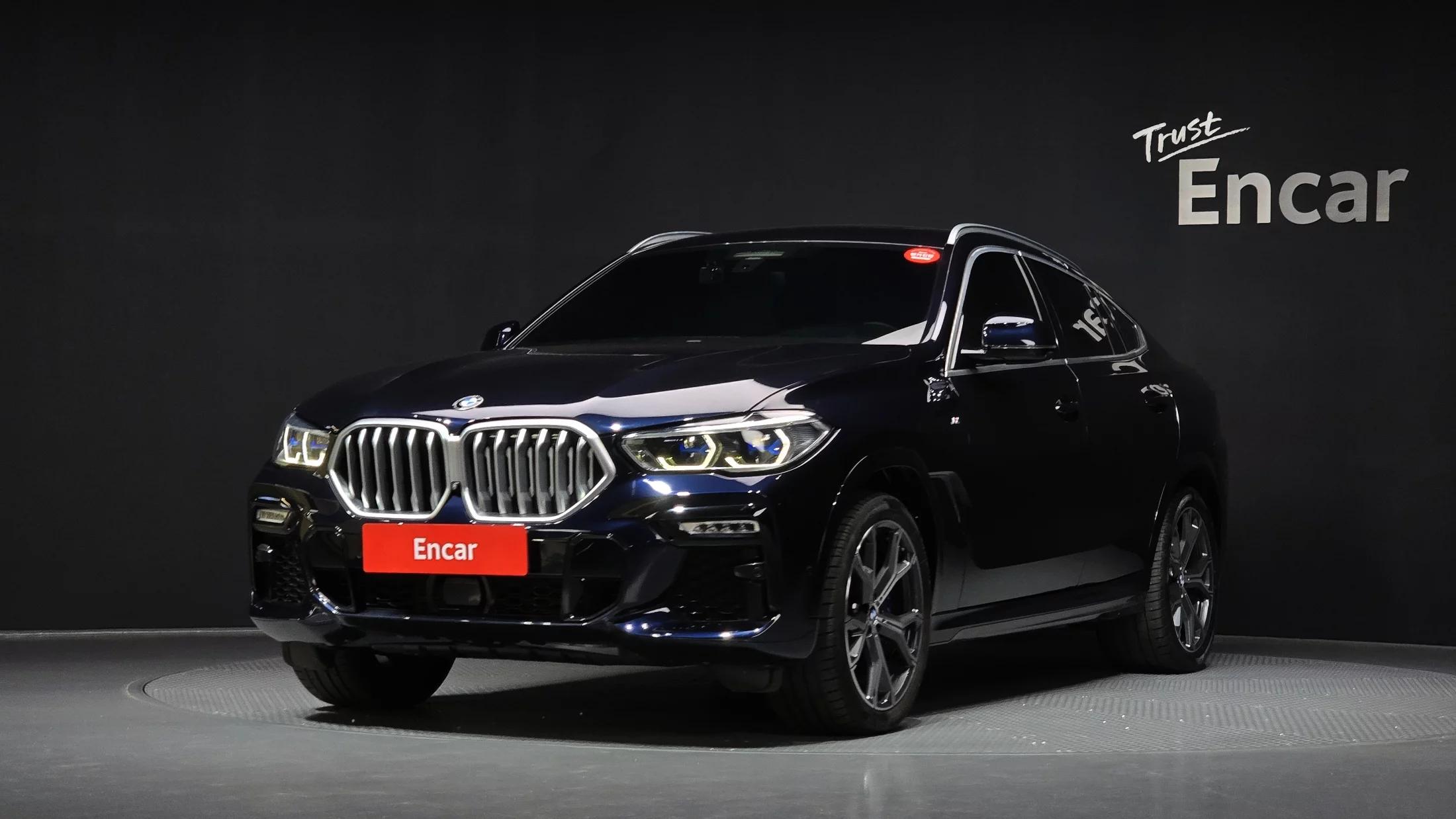 BMW X6 xDrive40i M Sport, 2021 г. 83080 км.