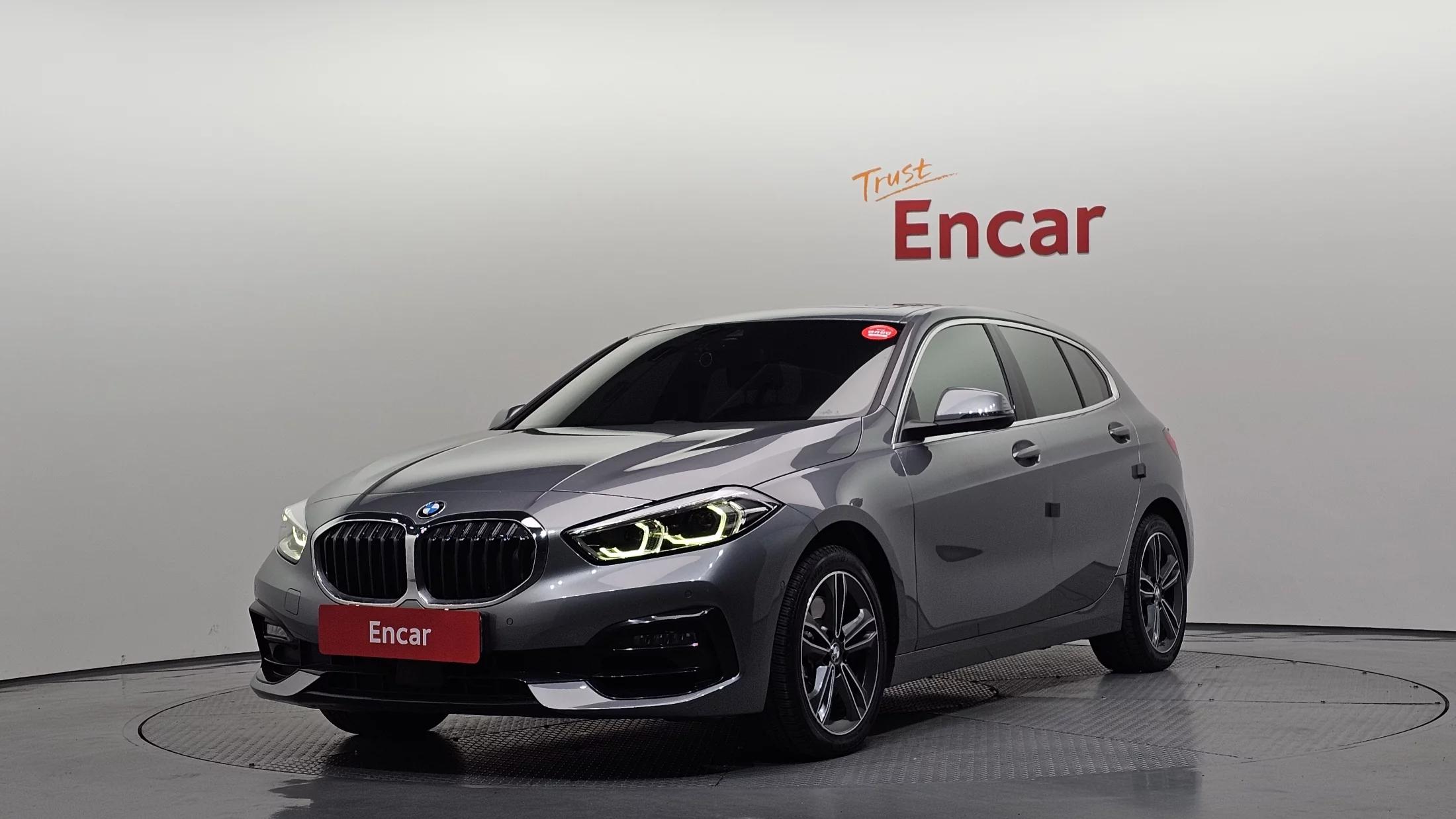 BMW 1-Series 120i Sports, 2022 г. 85979 км.