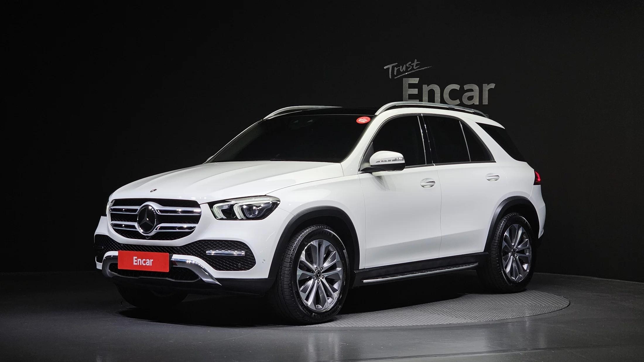 Mercedes-Benz GLE-Class GLE300d 4MATIC, 2022 г. 36719 км.