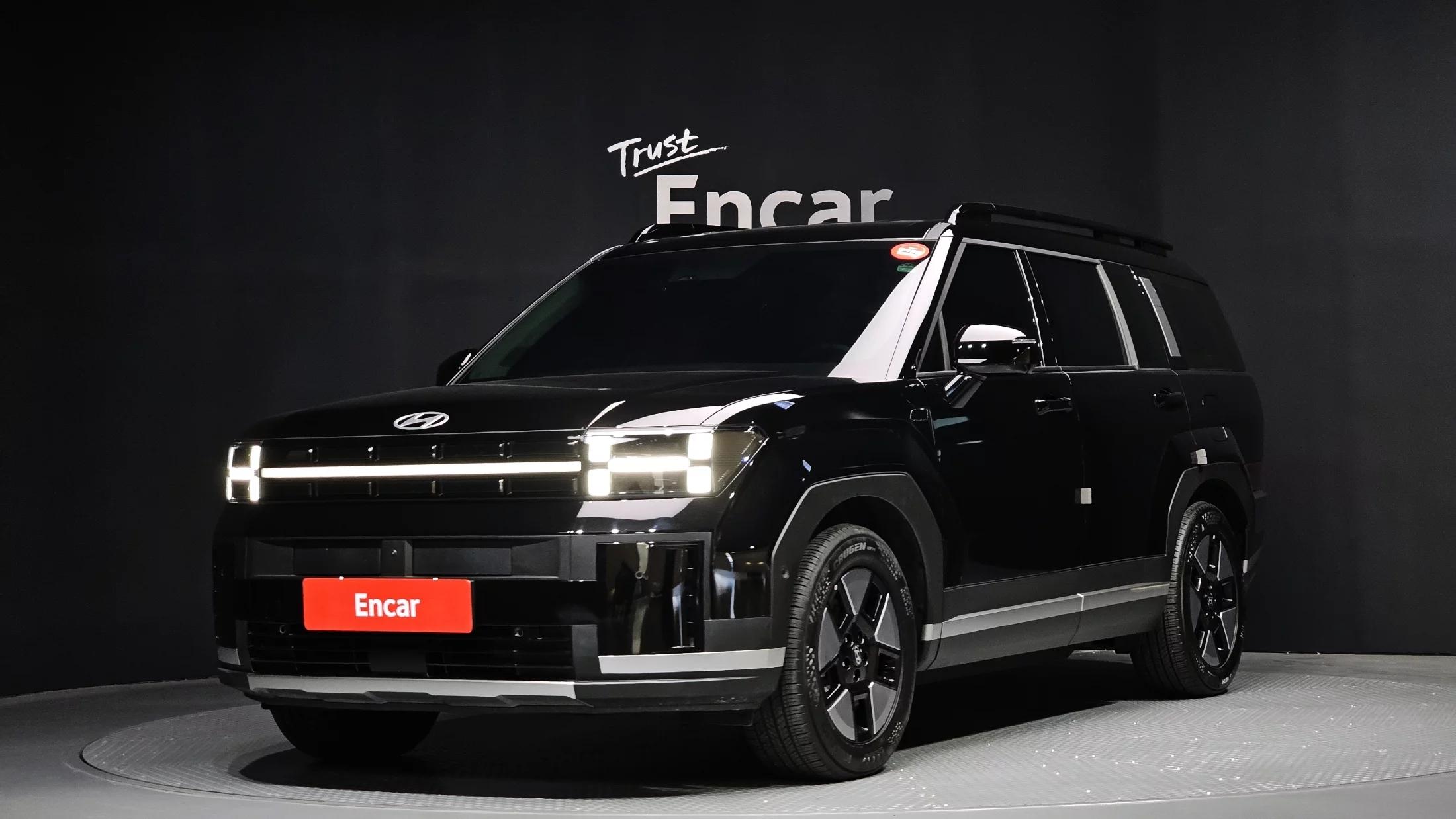 Hyundai Santa Fe HEV 1.6 4WD Prestige, гибрид, 2023 г. 15203 км.