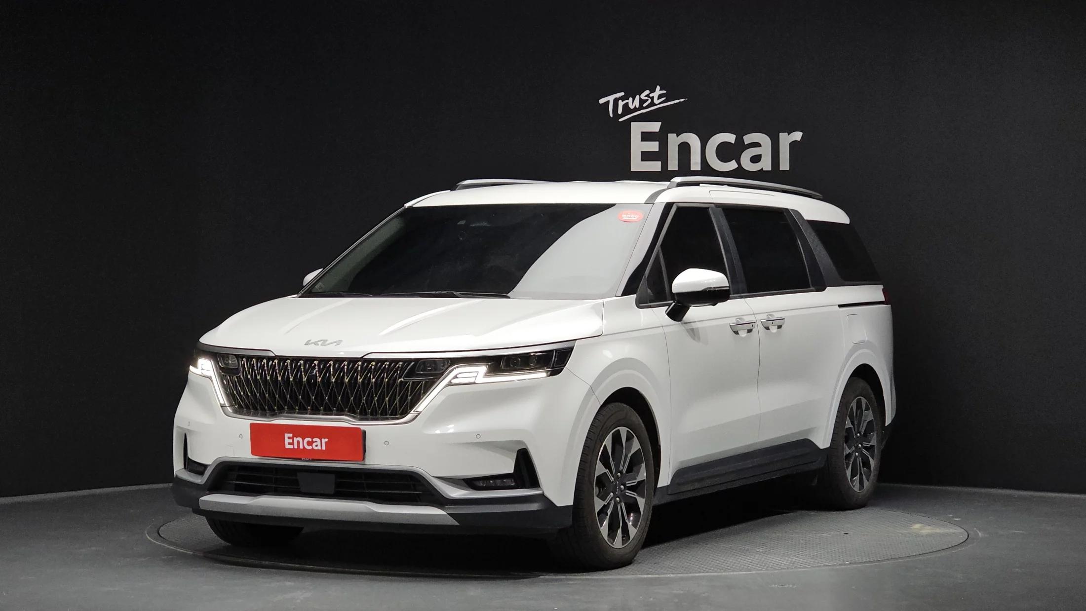 Kia Carnival Gasoline 9-Seater Prestige, 2022 г. 31778 км.