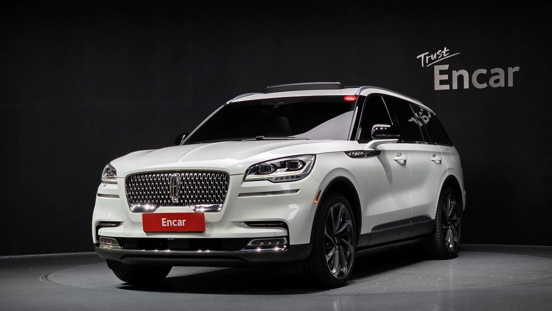 Lincoln AVIATOR 3.0 Reserve  AWD, 2023 г. 22891 км.